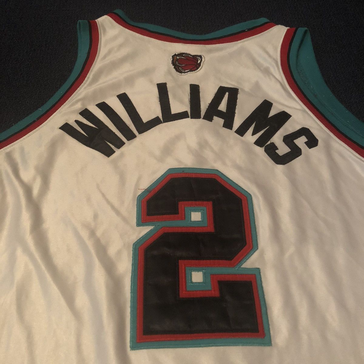 NBA Vintage 2000s Memphis Grizzlies Jason Williams NBA Jersey #2 Size US XXL / EU 58 / 5 - 6 Thumbnail