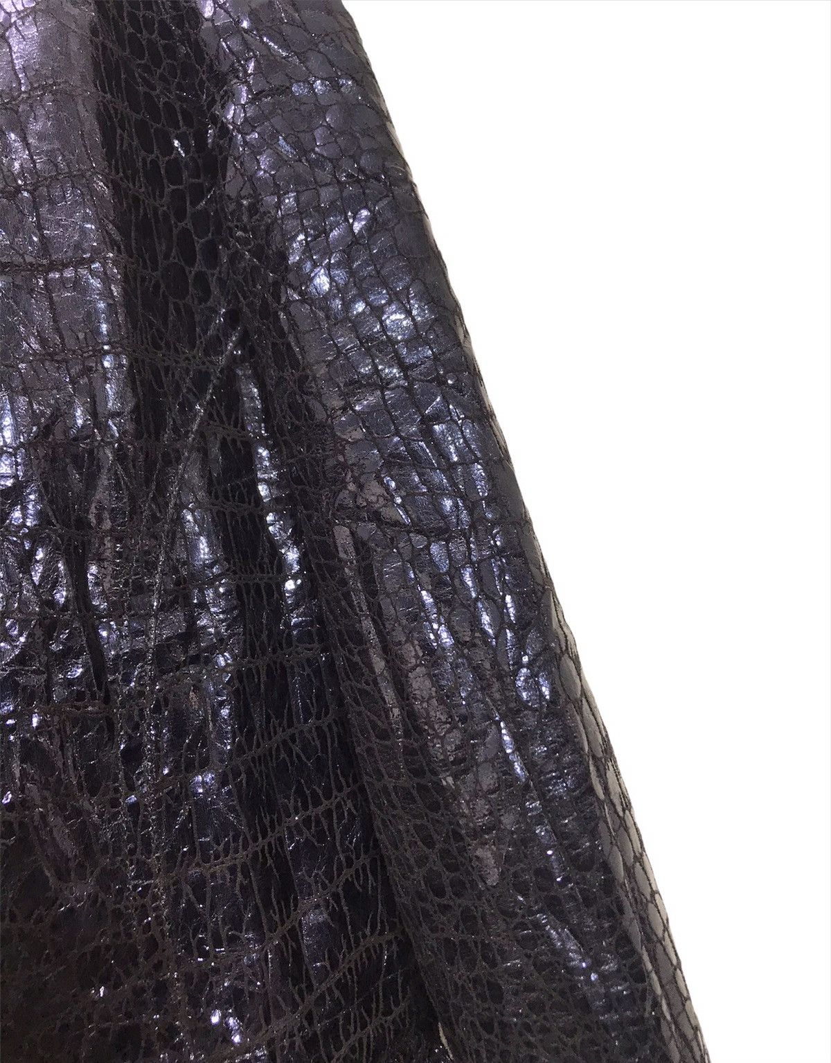 Emporio Armani Made in Italy Armani Aligator Style Zipped Shine 2🟩5 Size US L / EU 52-54 / 3 - 4 Thumbnail