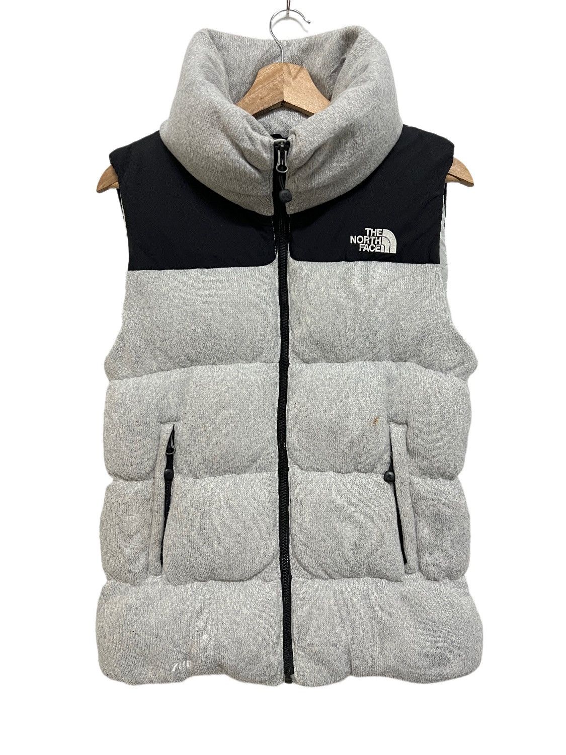 The North Face The North Face Retro Nuptse 700 Puffer Vest Size US M / EU 48-50 / 2 - 1 Thumbnail