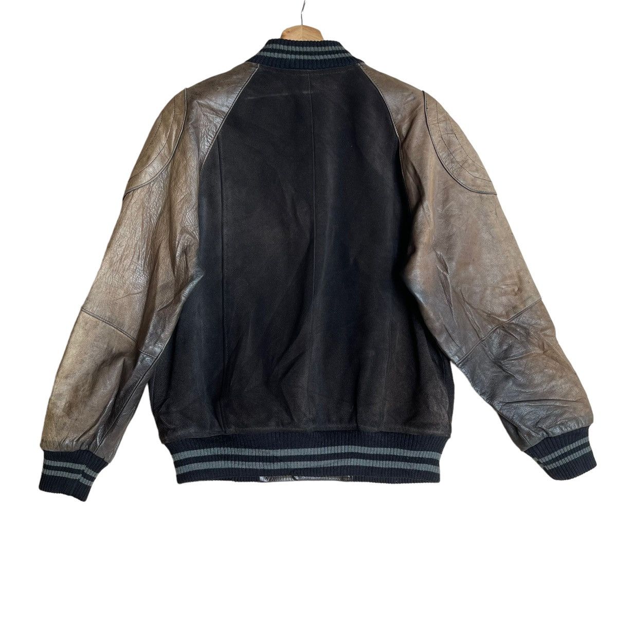Japanese Brand Techno Touch Sun Faded Varsity Leather Jacket Size M Size US M / EU 48-50 / 2 - 8 Thumbnail