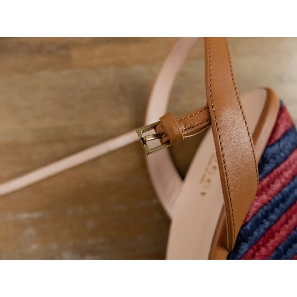 Gucci GUCCI Lifford cognac GG platform wedge espadrille sandals Size US 9.5 / IT 39.5 - 4 Thumbnail