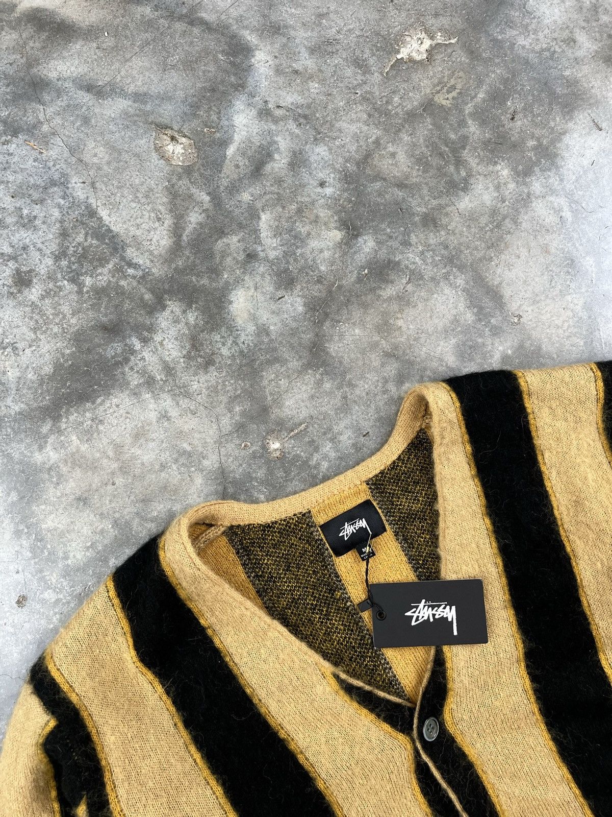 Stussy Stussy Verticle Stripe Gold + Black Mohair Cardigan Medium Size US M / EU 48-50 / 2 - 2 Thumbnail