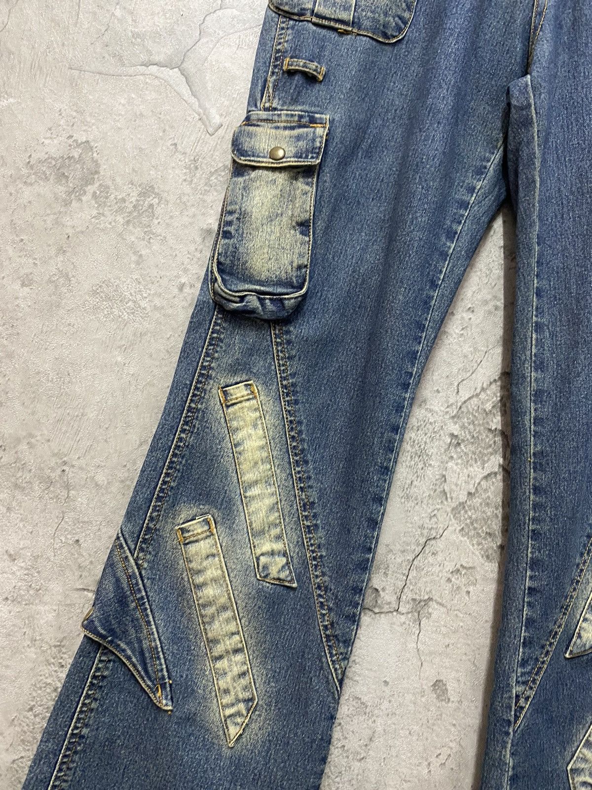 Designer × Japanese Brand Modernistic Japan Multi Pocket Flared Cargo Denim Vintage Size US 29 - 6 Thumbnail