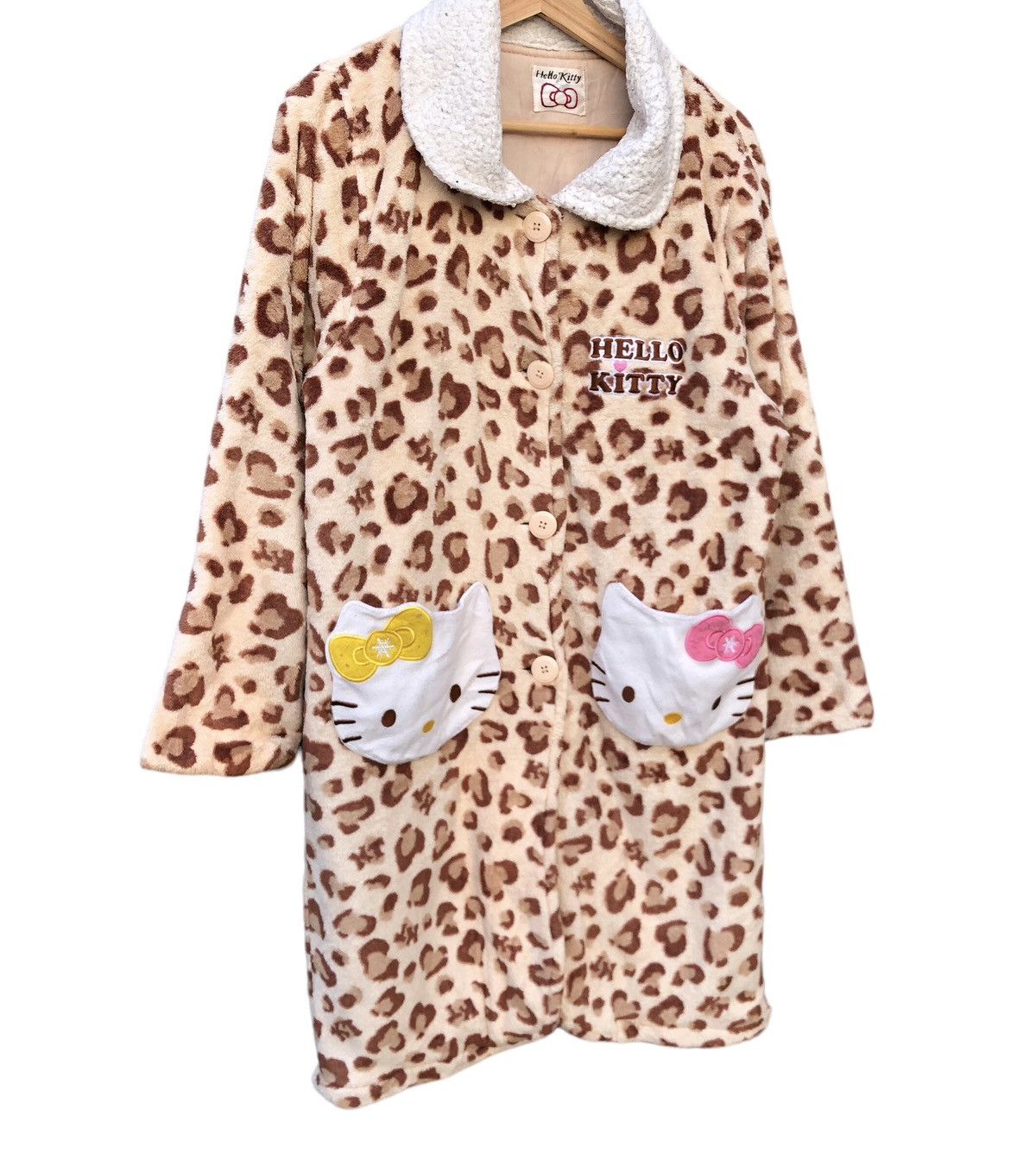 Cartoon Network Hello kitty fleece knit button up sleepwear Size US L / EU 52-54 / 3 - 3 Thumbnail