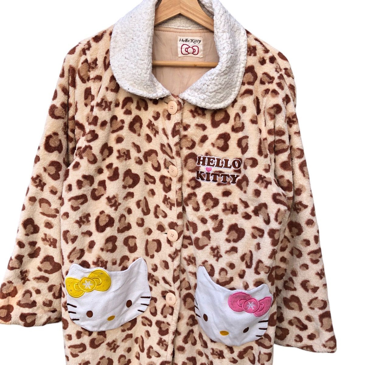 Cartoon Network Hello kitty fleece knit button up sleepwear Size US L / EU 52-54 / 3 - 4 Thumbnail