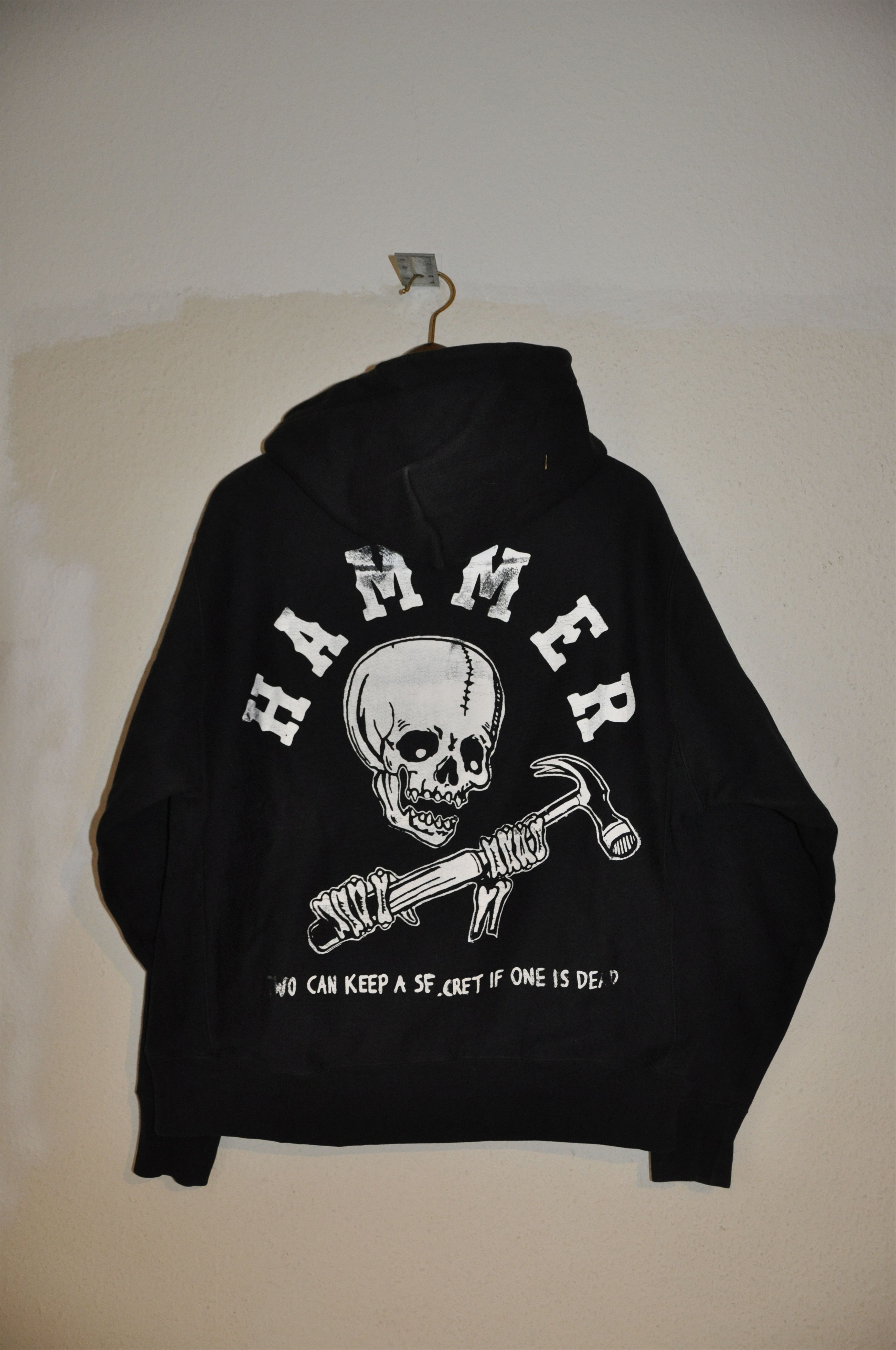 Warren Lotas Warren Lotas "Two Can Keep A Secret If One Is Dead" hoodie Size US L / EU 52-54 / 3 - 1 Thumbnail