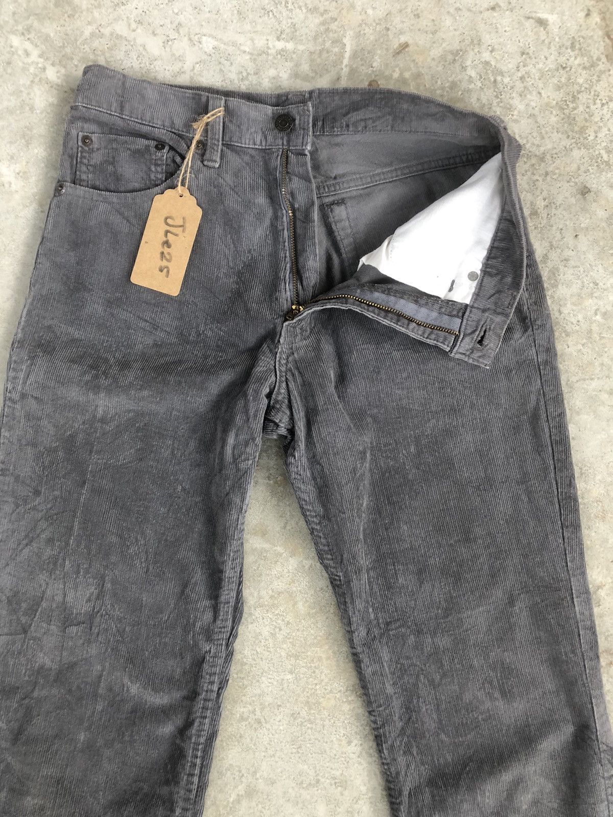 Levi's Vintage 90’s Levi’s Corduroy Pants 515 Japan Size US 29 - 3 Thumbnail