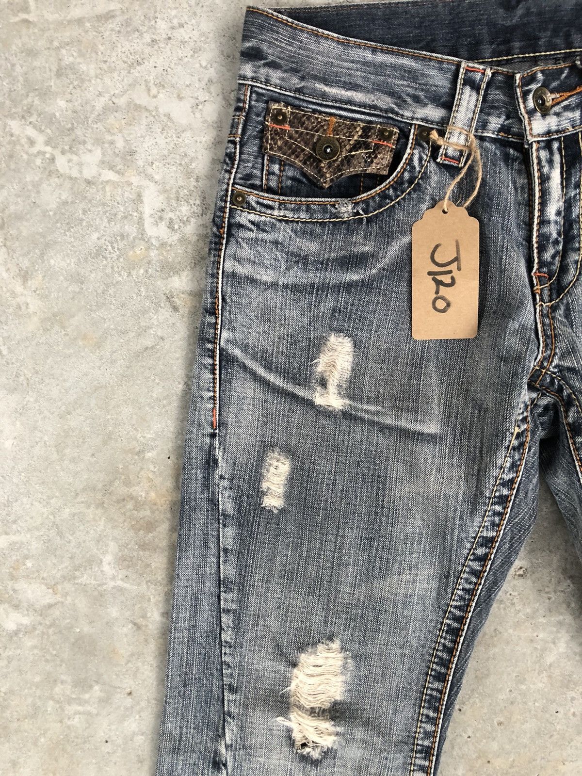 semanticdesign Semantic Design Snake Skin Leather Flared Jeans Distressed Size US 31 - 5 Thumbnail