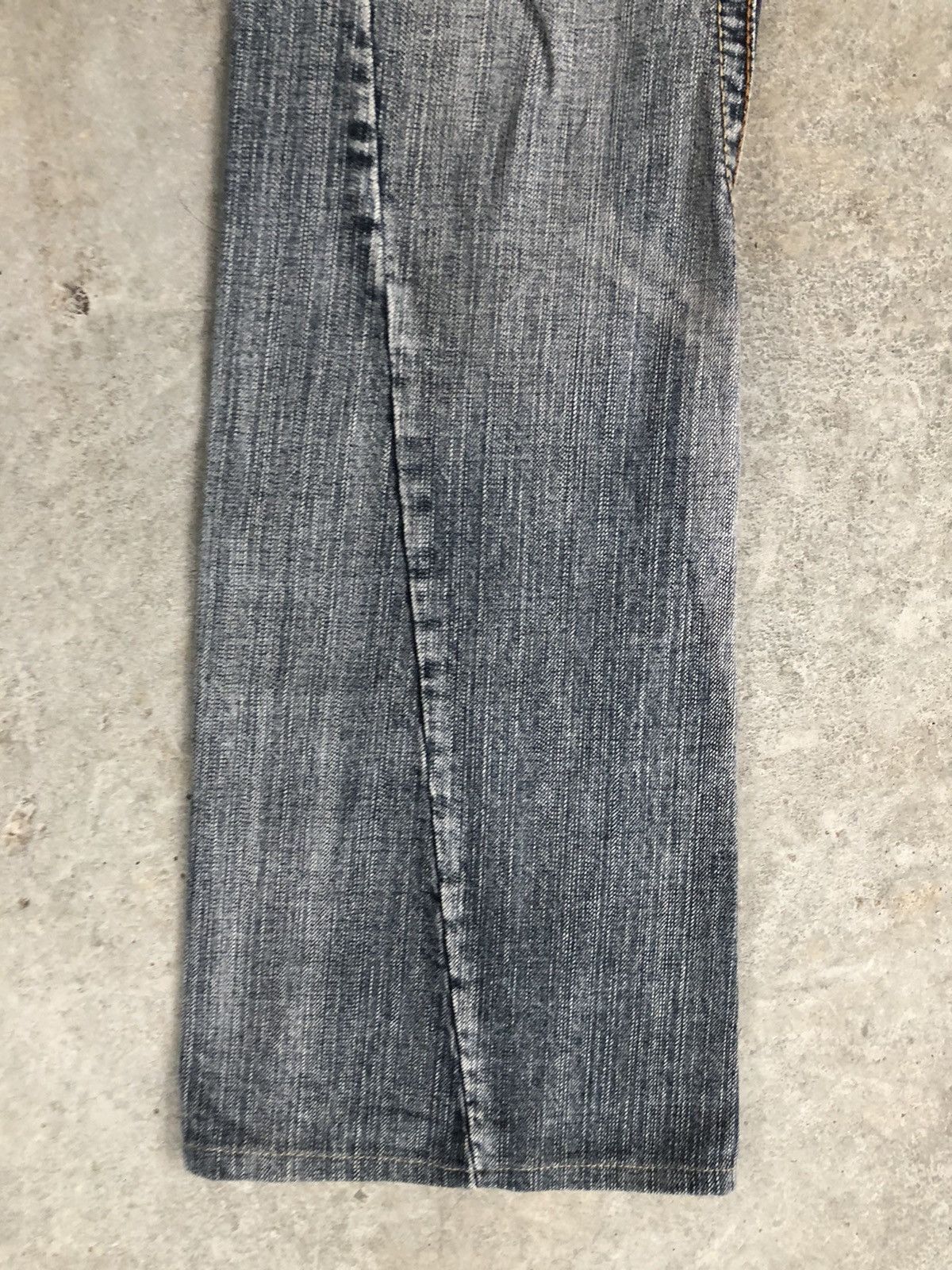 semanticdesign Semantic Design Snake Skin Leather Flared Jeans Distressed Size US 31 - 6 Thumbnail