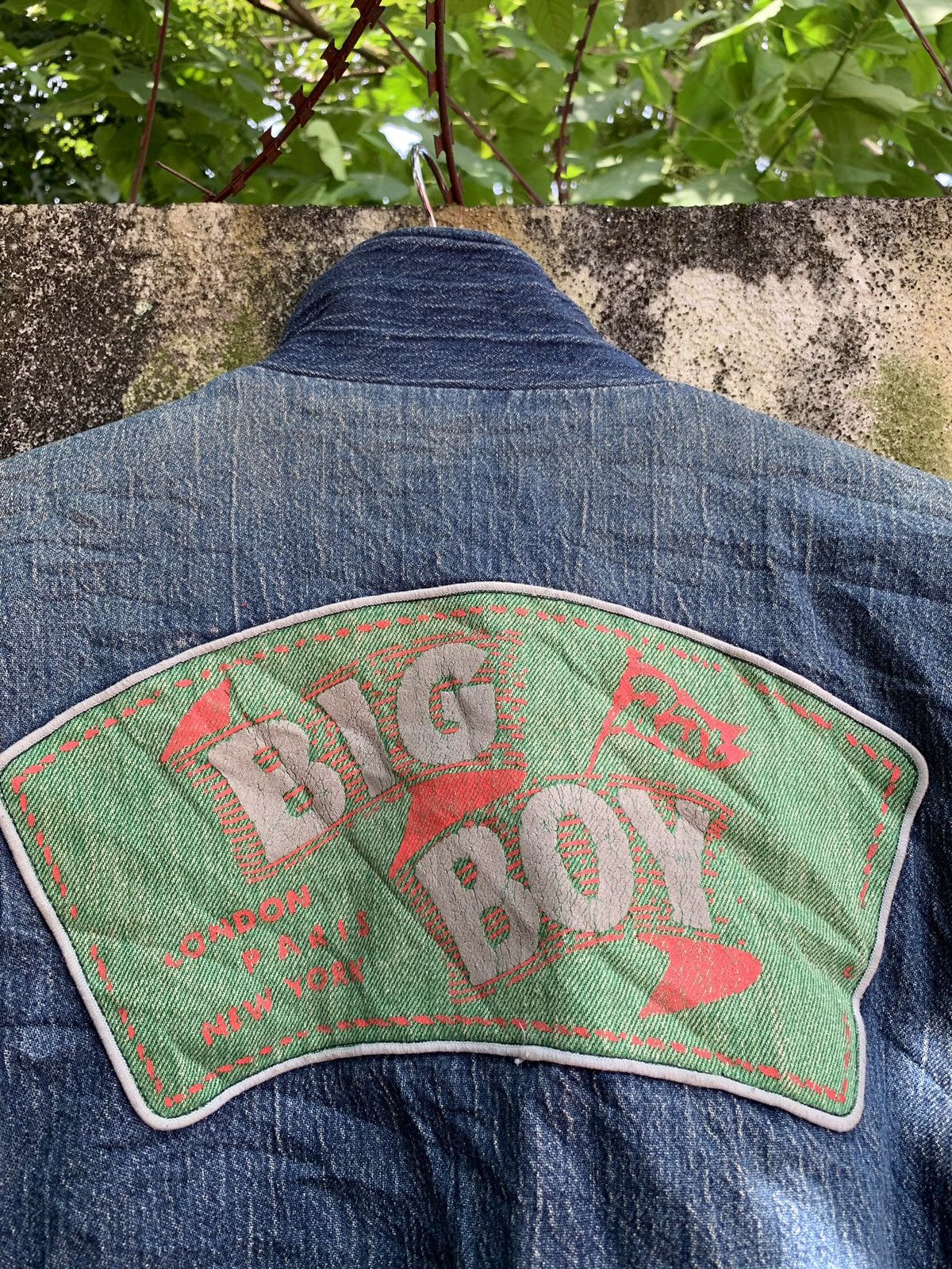 Japanese Brand × Vintage Japanesse Brand Big Boy Classic Denim Jacket London Paris NY Size US L / EU 52-54 / 3 - 2 Thumbnail