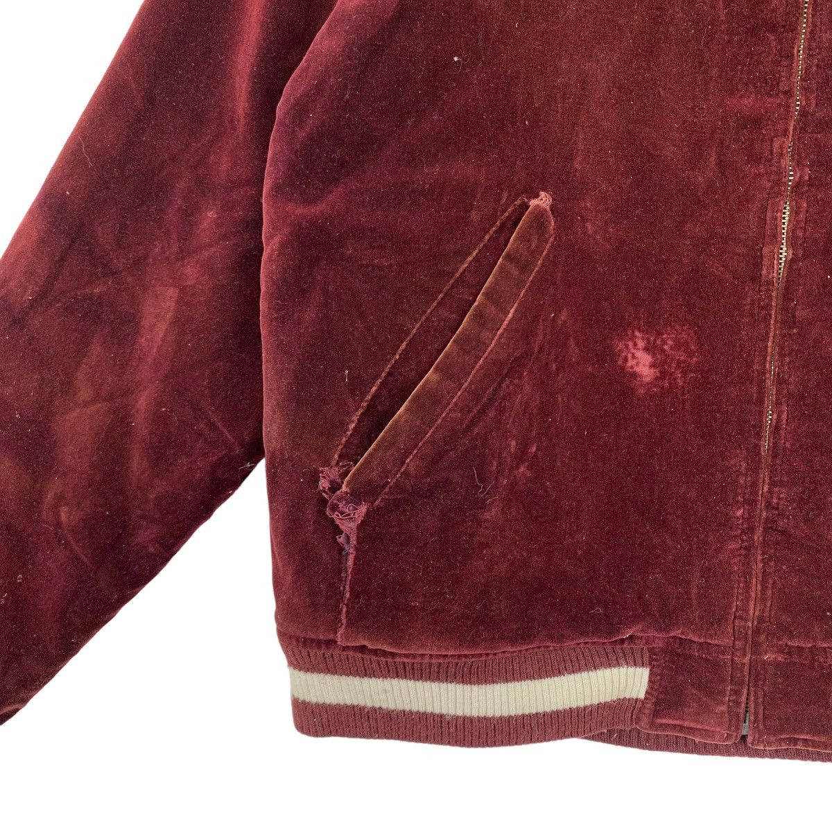 Vintage Vintage Japanese Souvenir Velvet Bomber Zipper Jacket Size US M / EU 48-50 / 2 - 5 Thumbnail