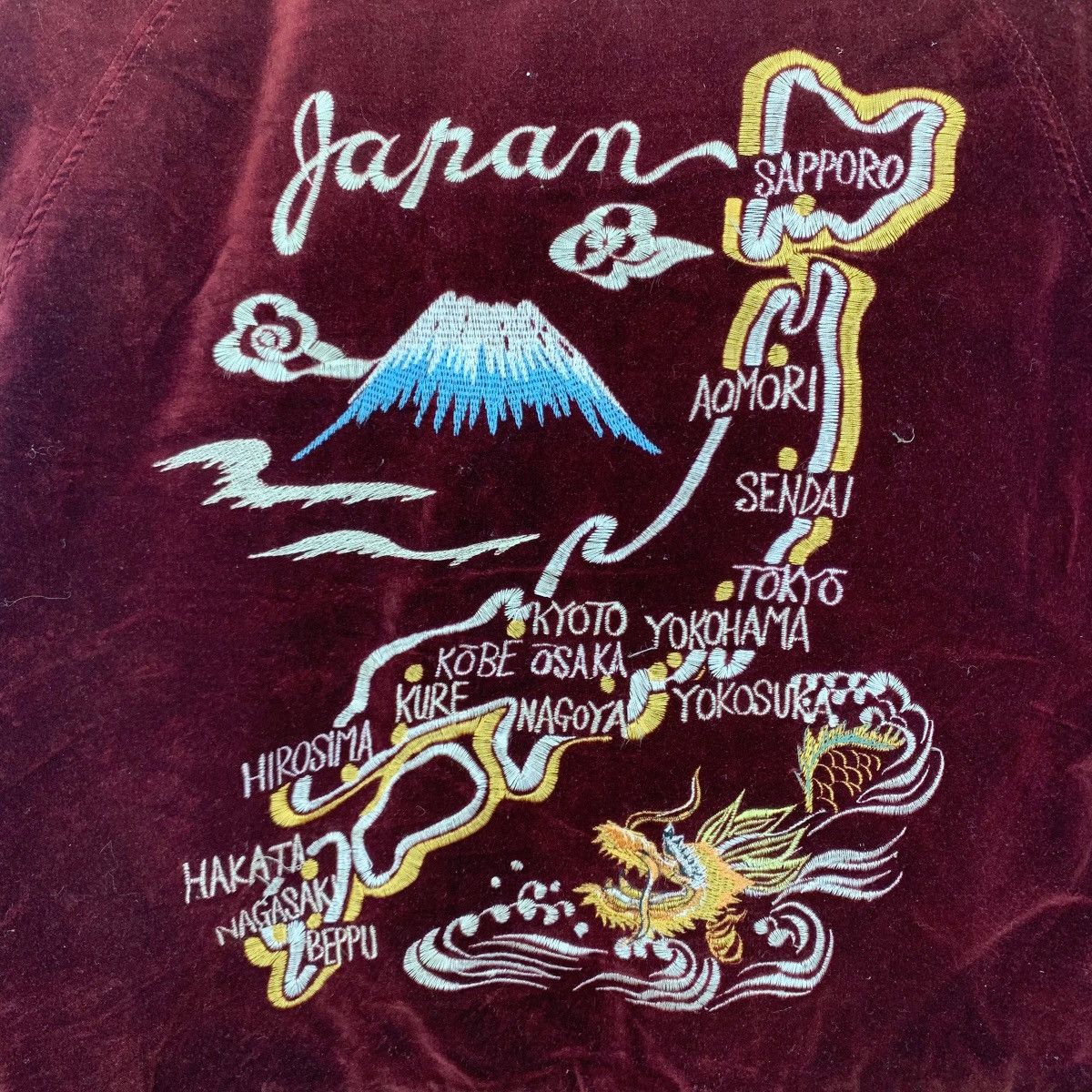 Vintage Vintage Japanese Souvenir Velvet Bomber Zipper Jacket Size US M / EU 48-50 / 2 - 2 Thumbnail