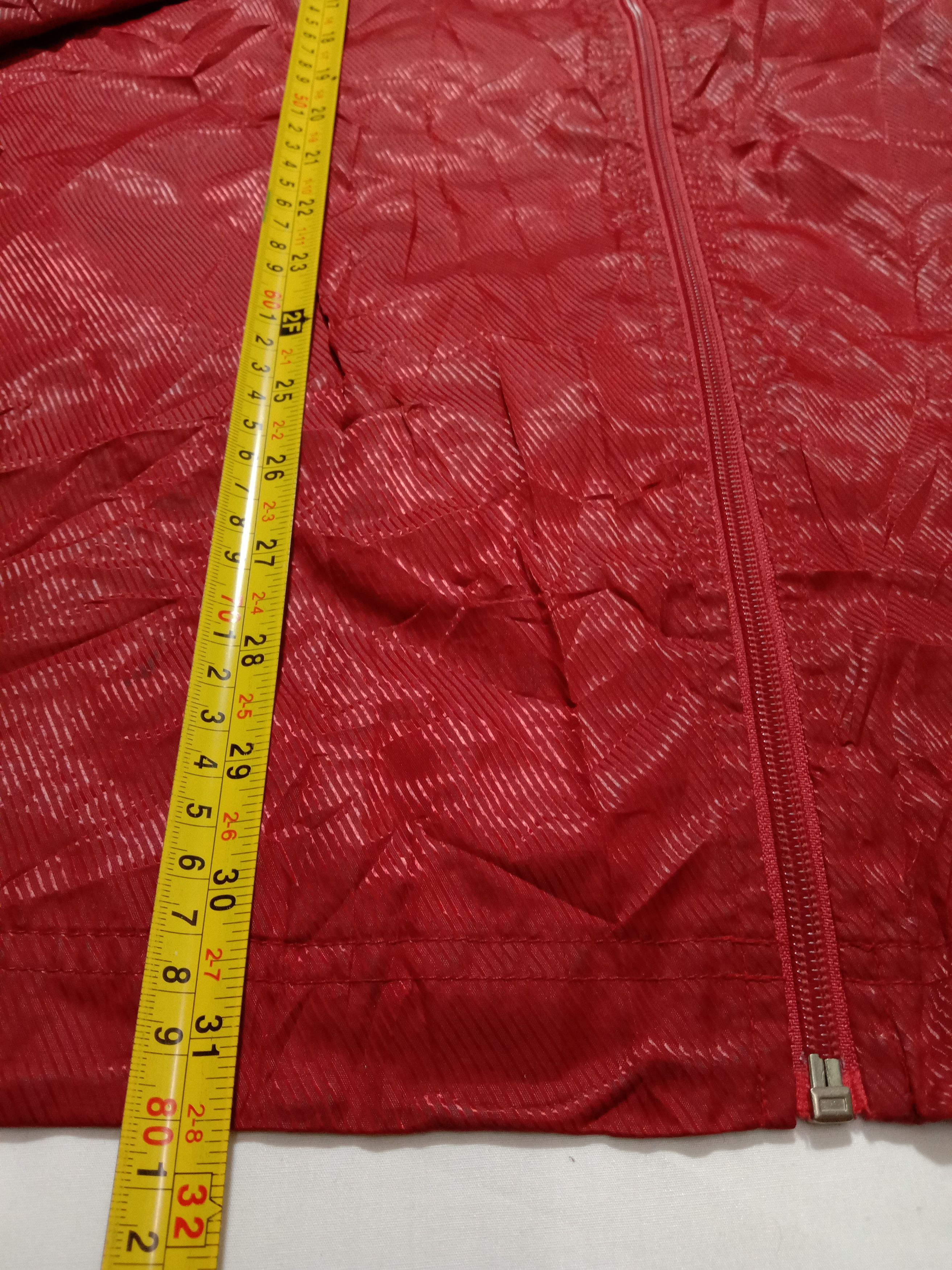 Japanese Brand × Vintage Soul Rap Hip Hop Red Windbreaker Jacket Embroidery Logo Size US XL / EU 56 / 4 - 12 Thumbnail