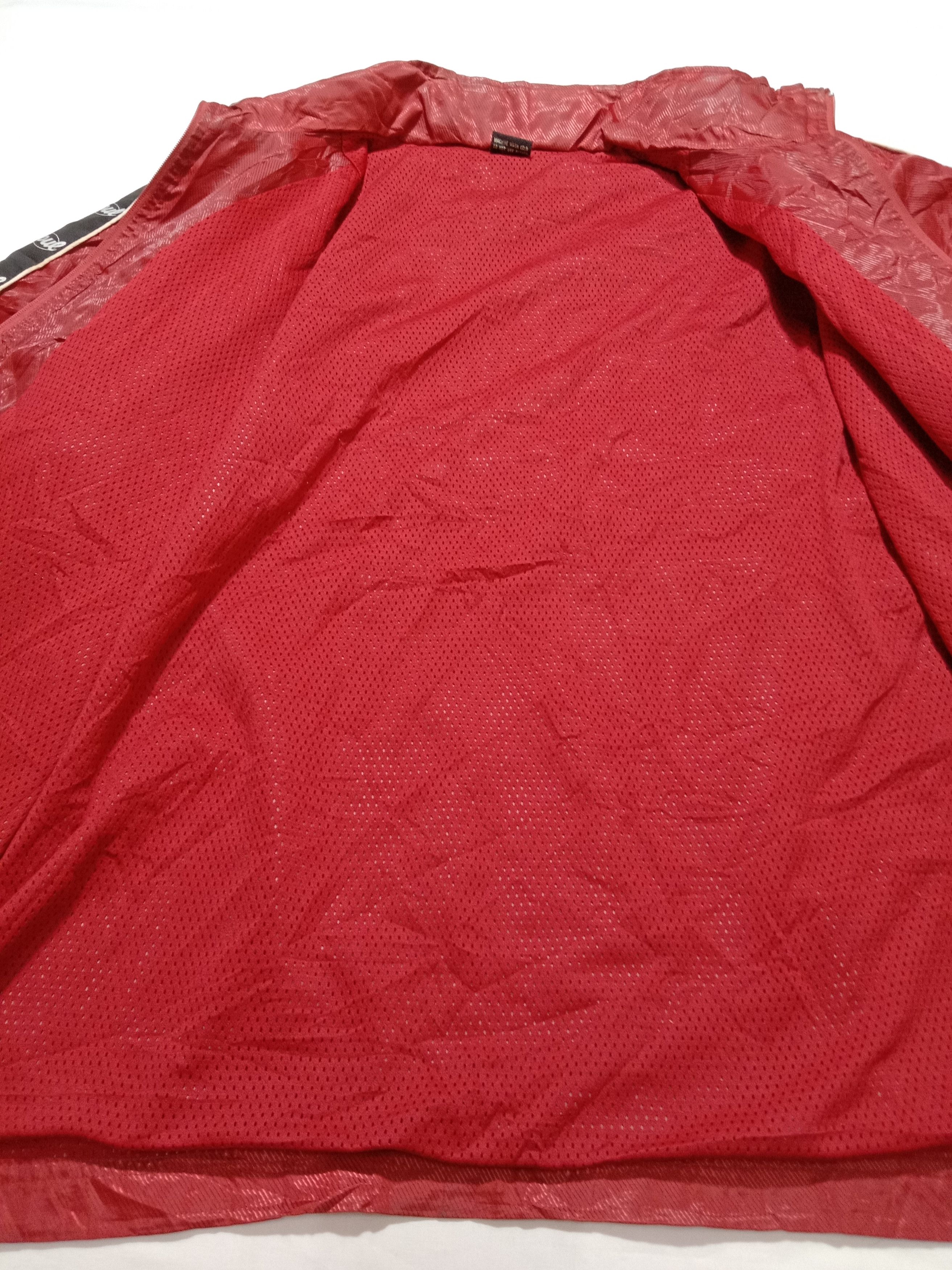 Japanese Brand × Vintage Soul Rap Hip Hop Red Windbreaker Jacket Embroidery Logo Size US XL / EU 56 / 4 - 4 Thumbnail