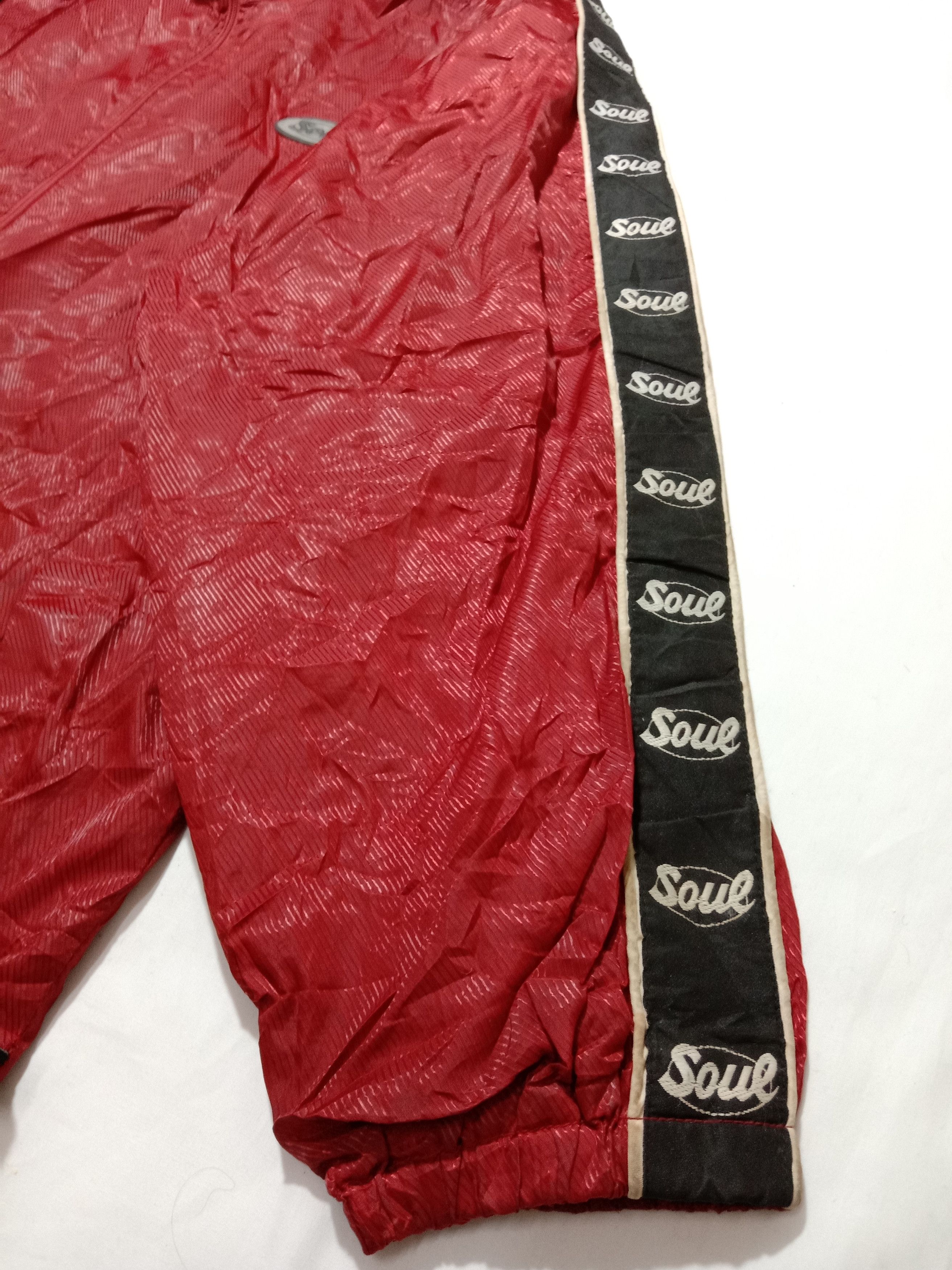 Japanese Brand × Vintage Soul Rap Hip Hop Red Windbreaker Jacket Embroidery Logo Size US XL / EU 56 / 4 - 8 Thumbnail