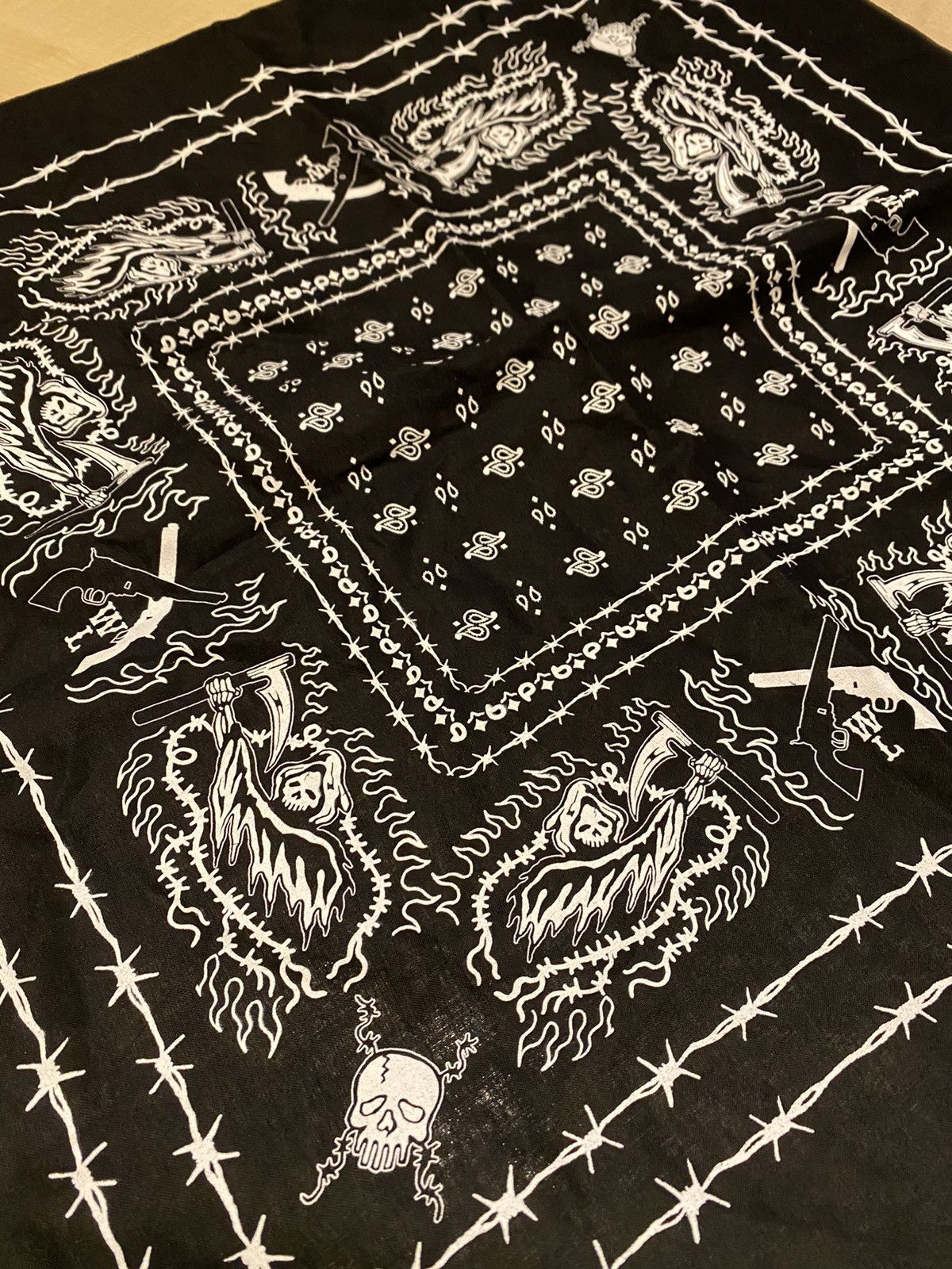 Warren Lotas Warren Lotas black bandana Size ONE SIZE - 8 Thumbnail