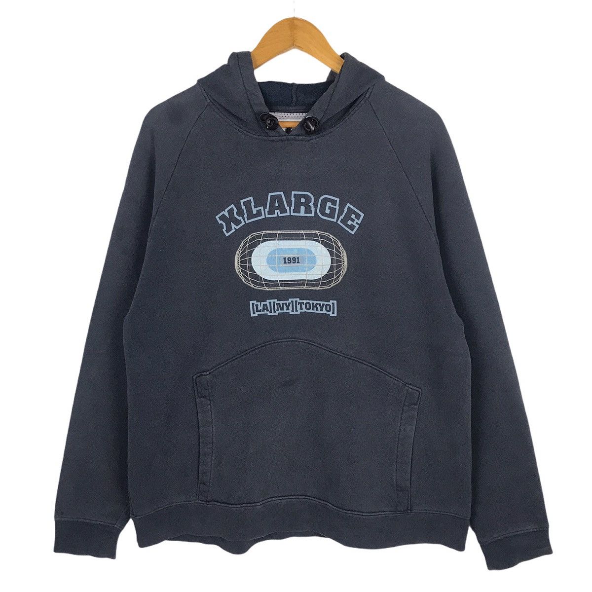 Japanese Brand × Xlarge XLARGE Los Angeles Brands Clothing Big Logo Hoodie Size US M / EU 48-50 / 2 - 1 Thumbnail