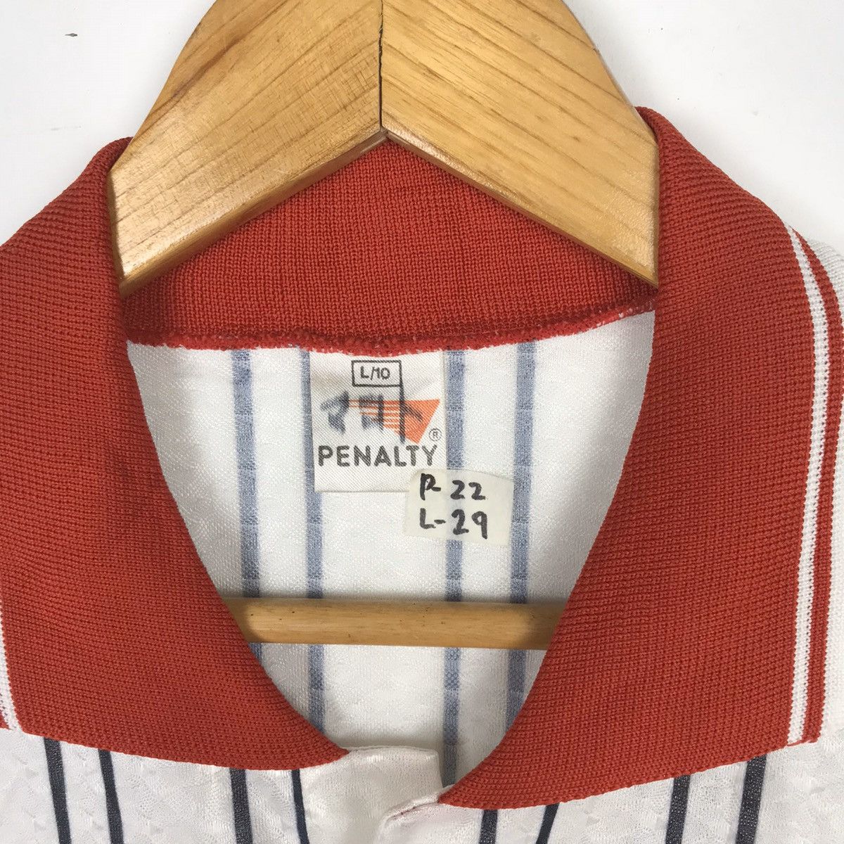 Penalty × Vintage Vintage 90s PENALTY Inspired Fluminense 95-96 Away Jersey Size US L / EU 52-54 / 3 - 7 Thumbnail