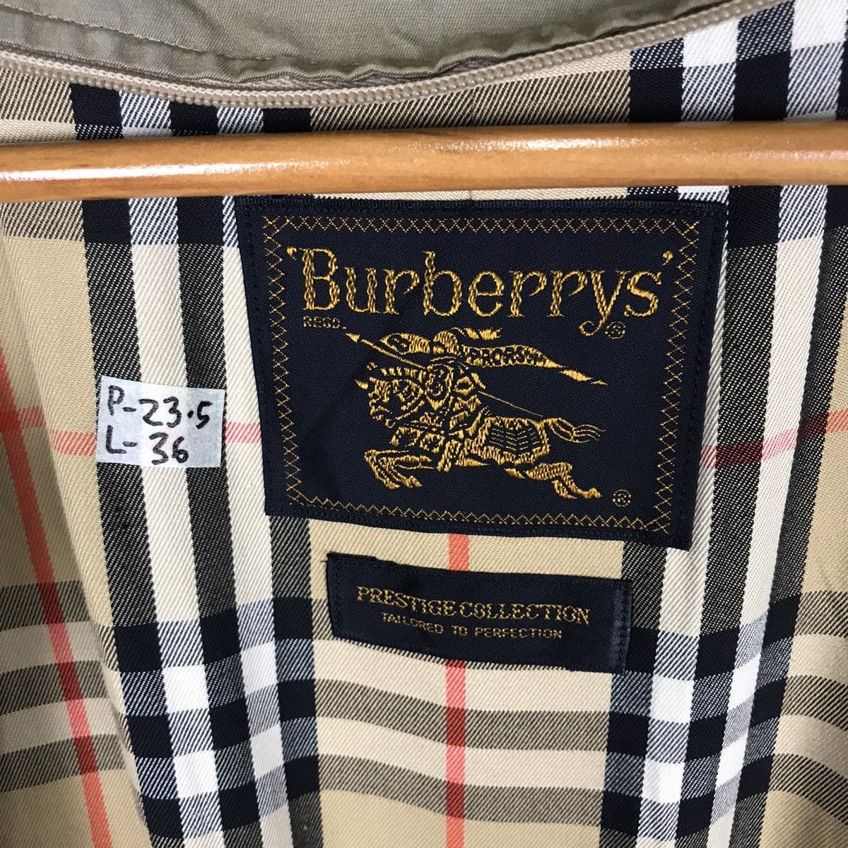 Burberry × Vintage Burberrys Long Coat Wax Cotton Nova Check Inside Jacket Size US L / EU 52-54 / 3 - 8 Thumbnail
