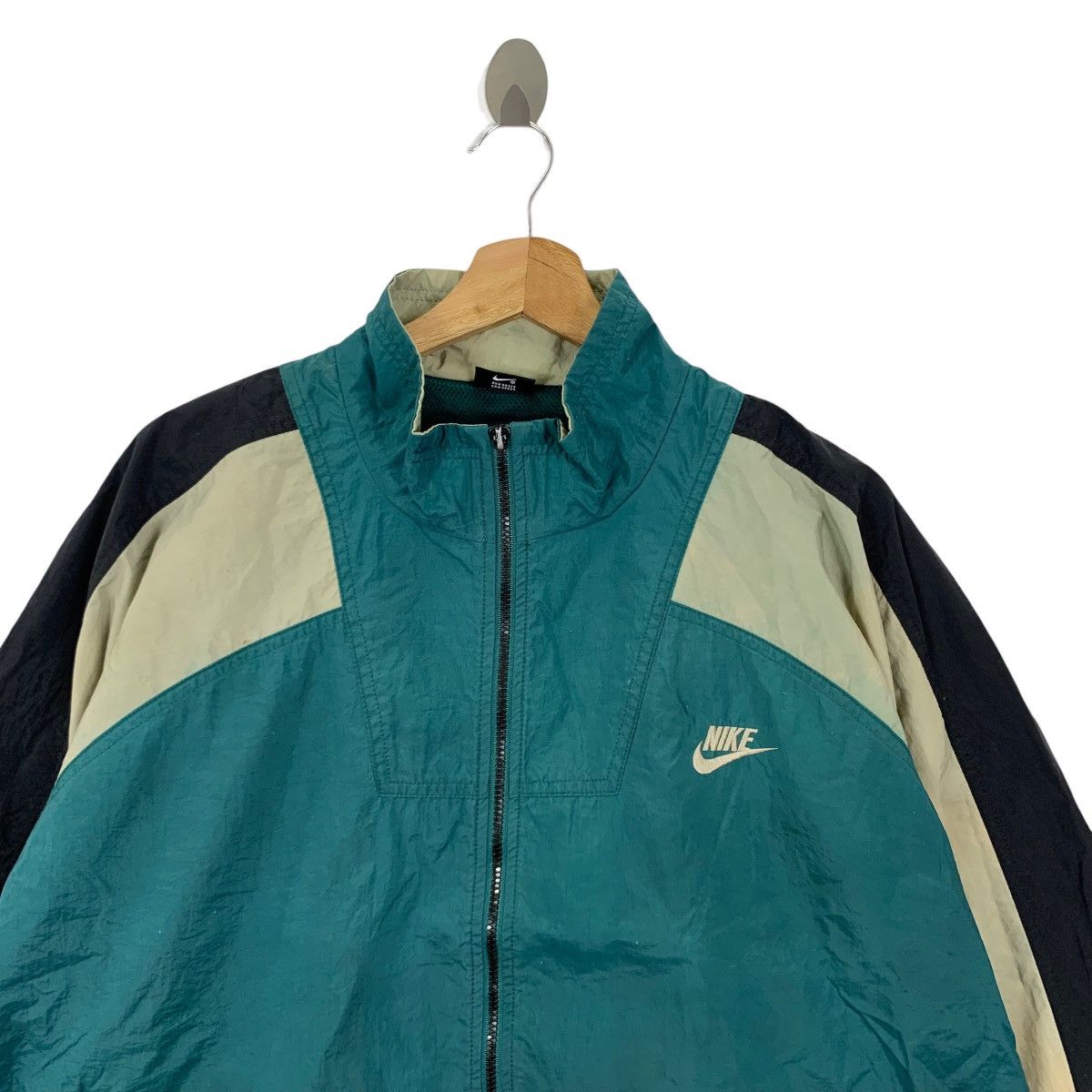 Nike × Vintage Vintage 90s Nike Swoosh Windbreaker Zipper Jacket Size US XL / EU 56 / 4 - 2 Thumbnail