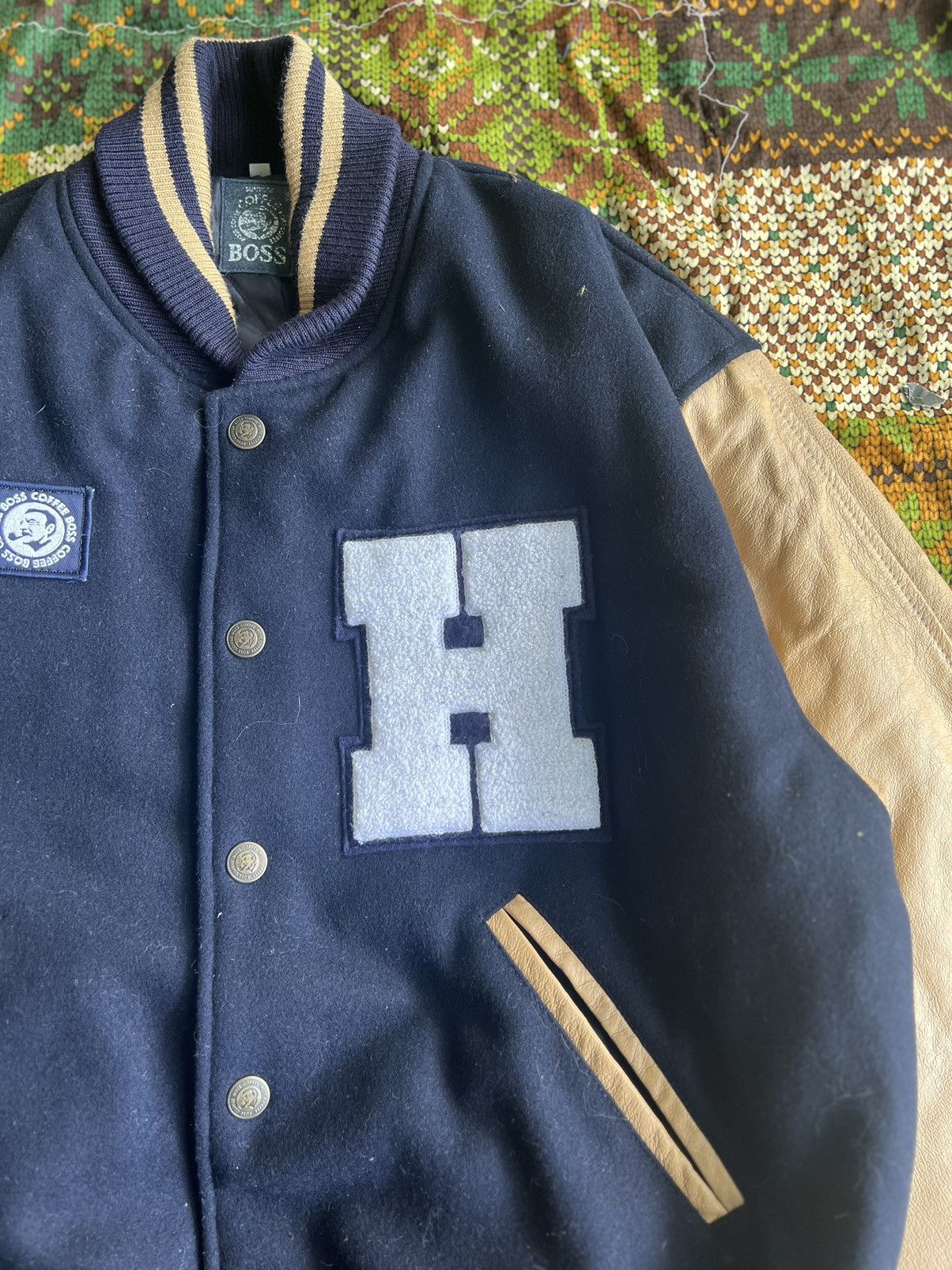 Japanese Brand × Vintage Vintage Suntory Coffee Boss Embroidered Logo Varsity Jacket Size US L / EU 52-54 / 3 - 6 Thumbnail