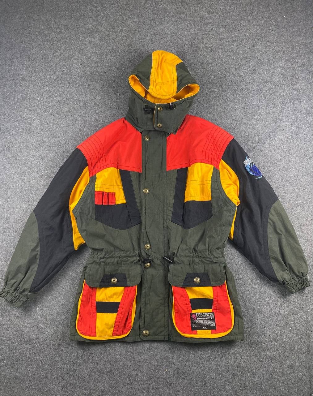 image of Avant Garde x Descente Vintage Descente Multicolor Ski Jacket Nice Design, Men's (Size Large)