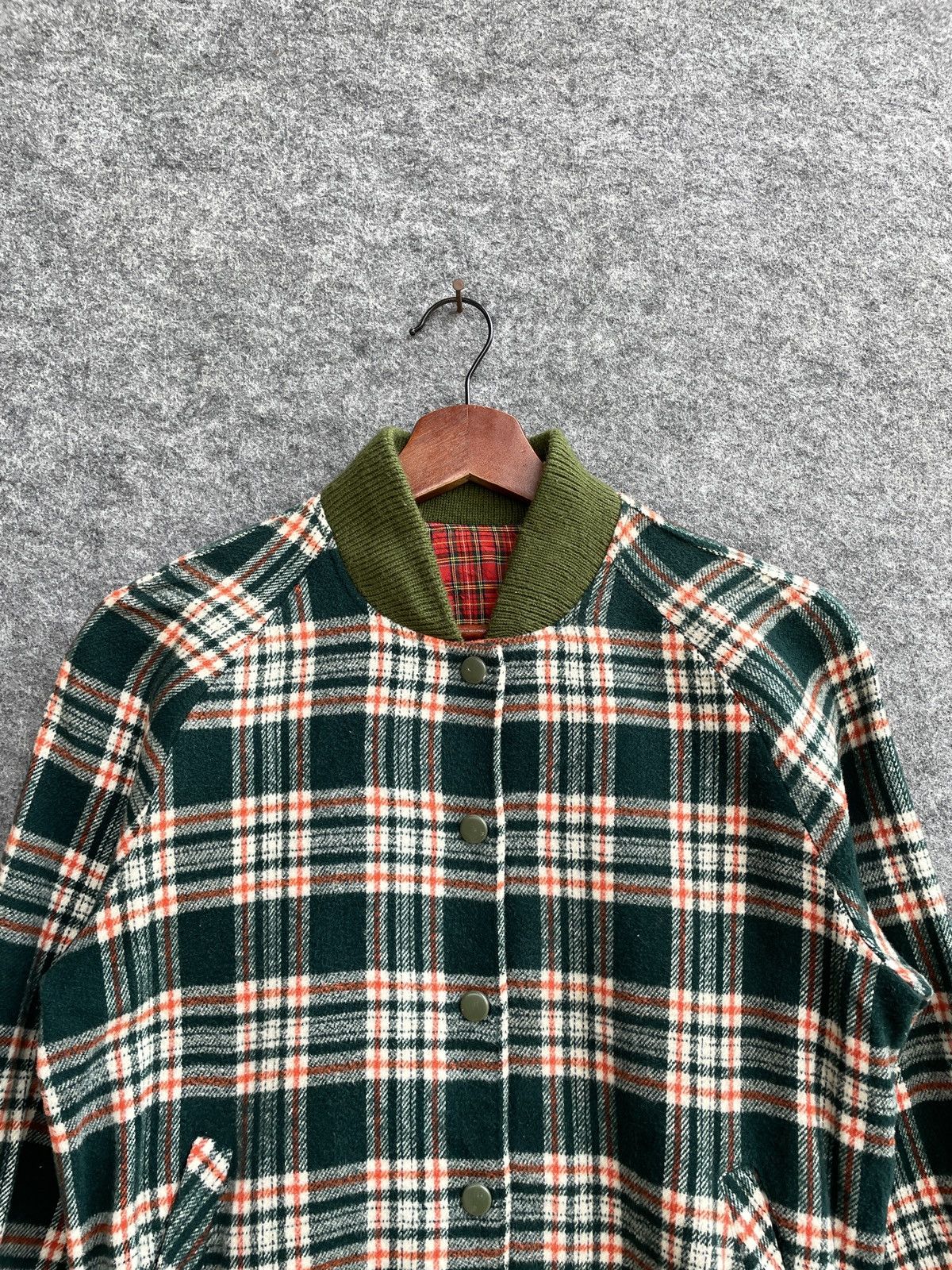 Japanese Brand VINTAGE JAPANESE TARTAN VARSITY JACKET Size US S / EU 44-46 / 1 - 2 Thumbnail