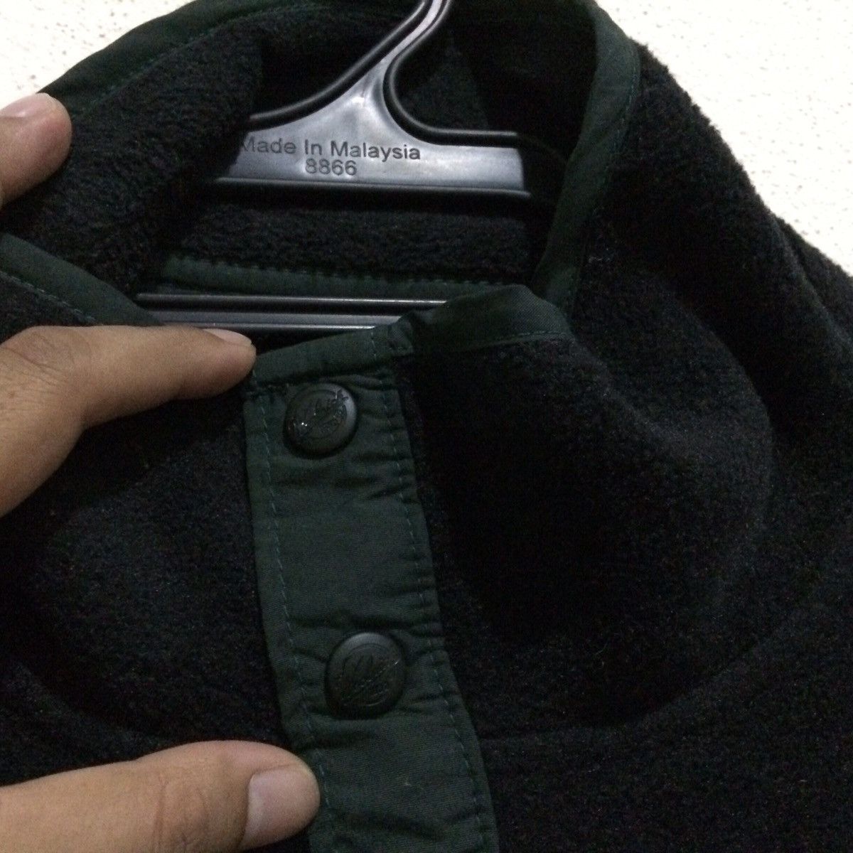 Woolrich Woolen Mills Vintage FLEECE woolrich half Buttons Sweater Made in USA Size US L / EU 52-54 / 3 - 4 Thumbnail
