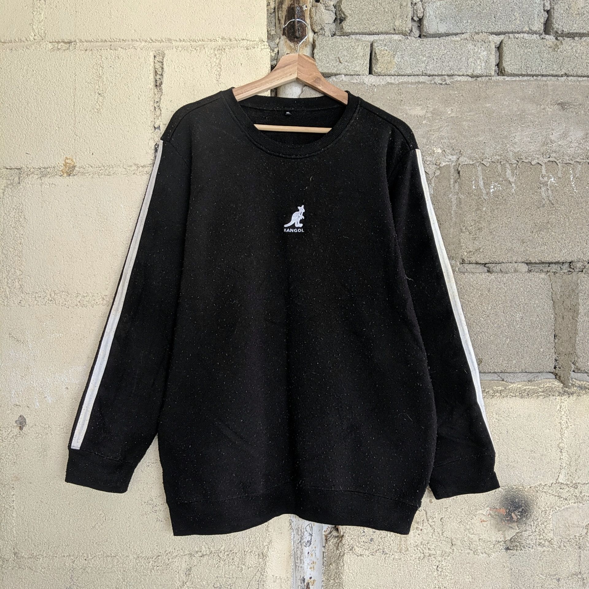 Japanese Brand × Vintage Vintage Kangol Black Sweatshirt Rare Size US L / EU 52-54 / 3 - 1 Thumbnail