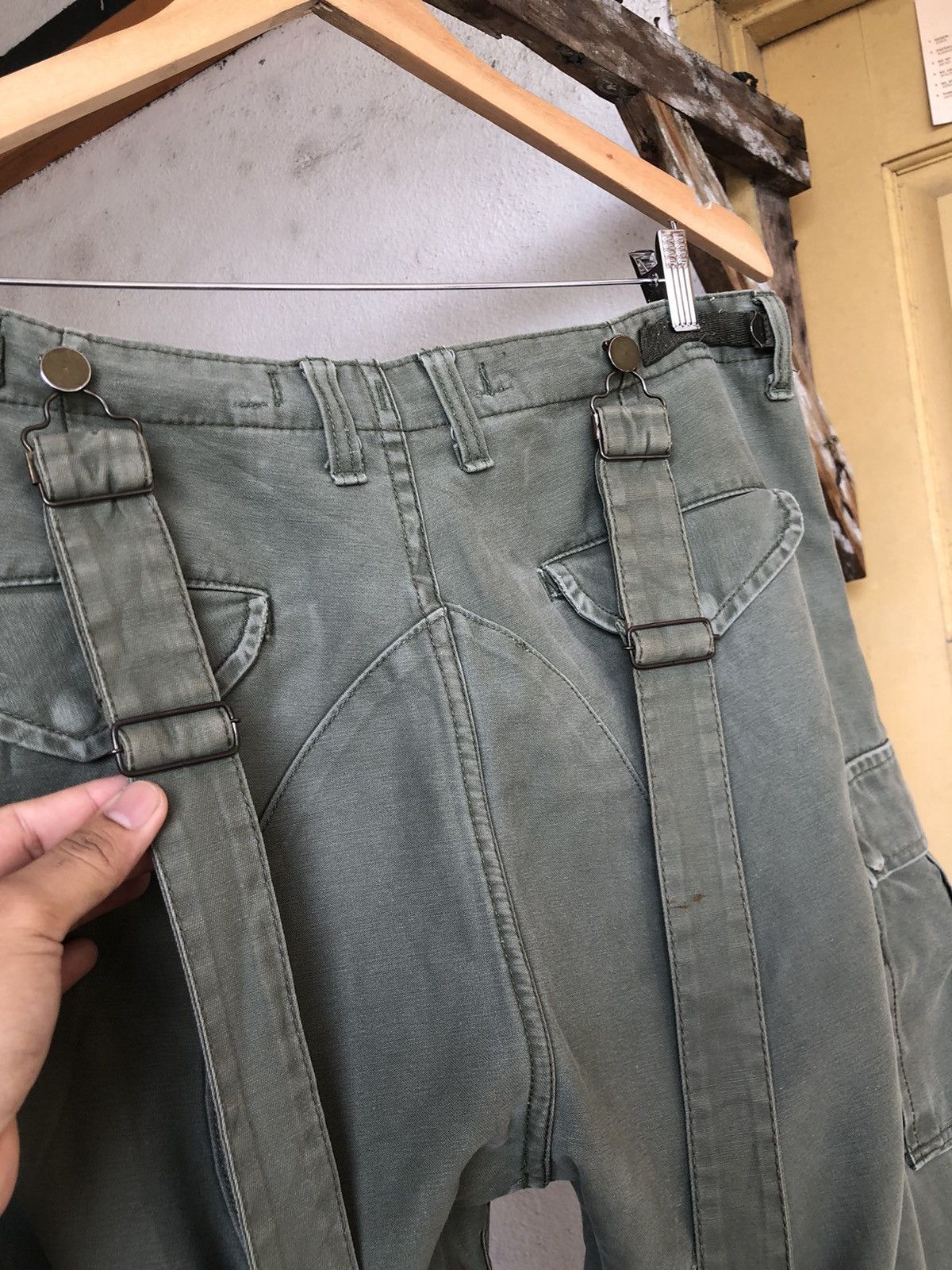 Vintage Vintage Army Loose Cut Distressed Cargo Pants Size US 34 / EU 50 - 17 Thumbnail