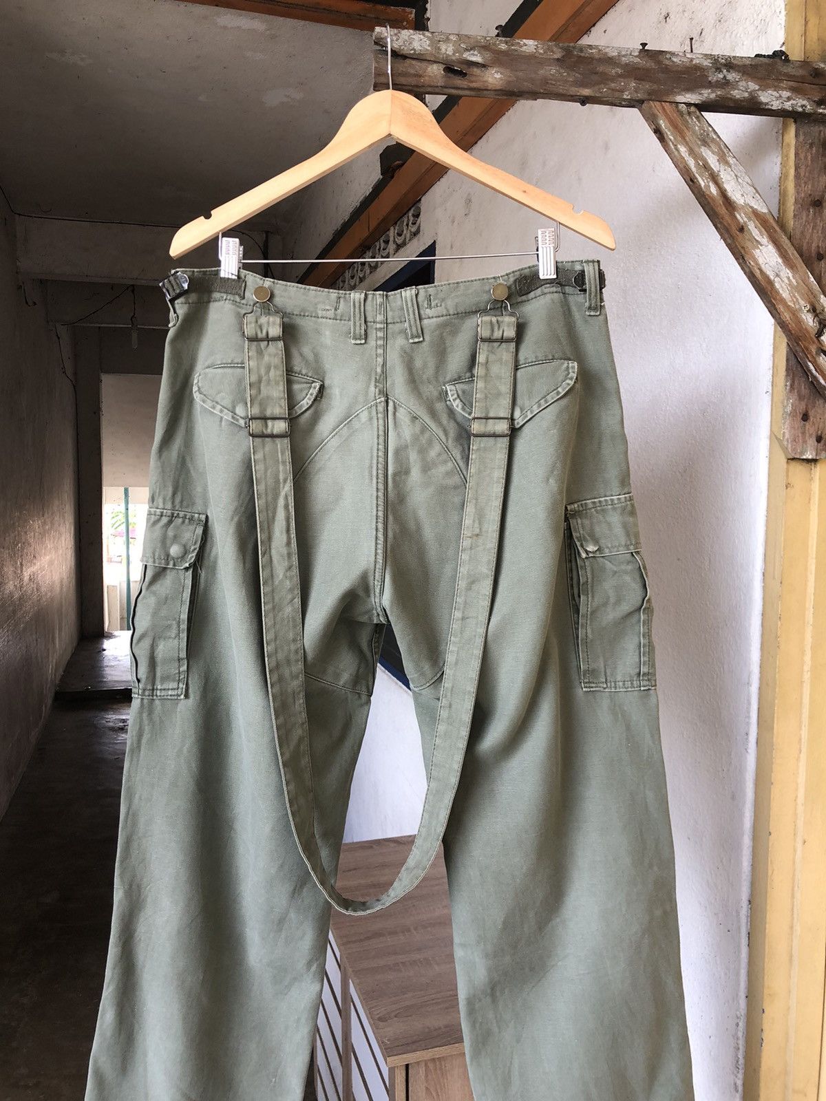 Vintage Vintage Army Loose Cut Distressed Cargo Pants Size US 34 / EU 50 - 4 Thumbnail