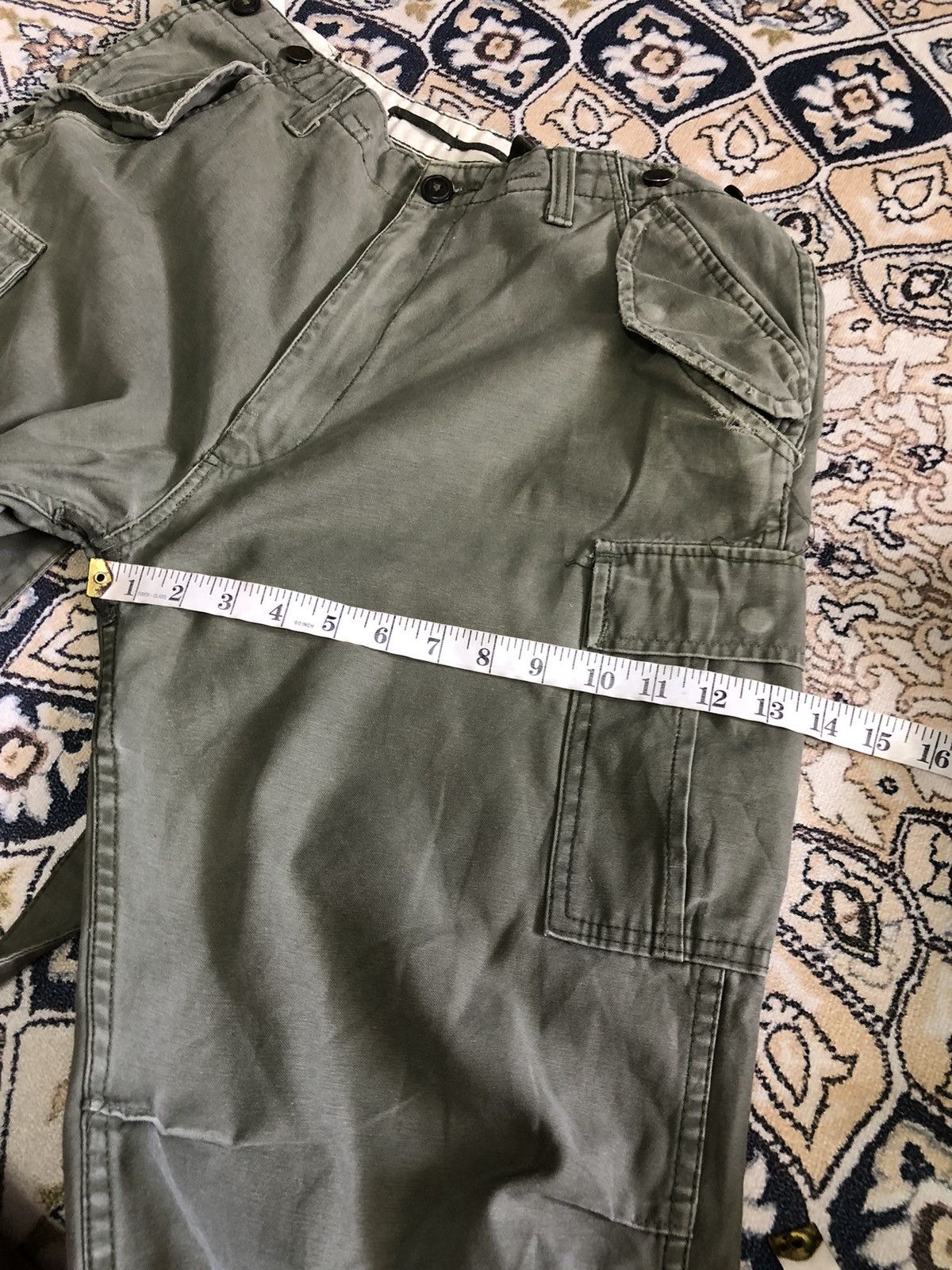 Vintage Vintage Army Loose Cut Distressed Cargo Pants Size US 34 / EU 50 - 21 Thumbnail