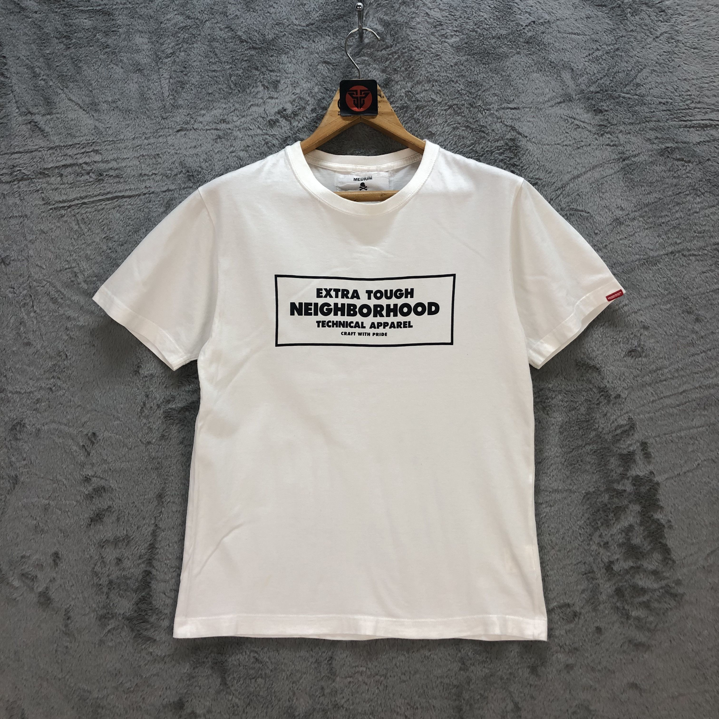 Japanese Brand NEIGHBORHOOD BIG LOGO WHITE T SHIRT #6602-76 Size M / US 6-8 / IT 42-44 - 1 Thumbnail