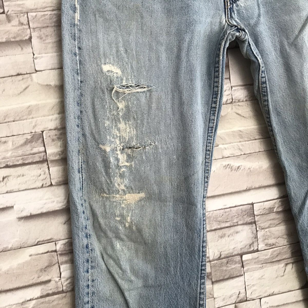 Levi's Vintage 80s Levis 501 Distressed Jeans Made in USA Size US 31 - 7 Thumbnail