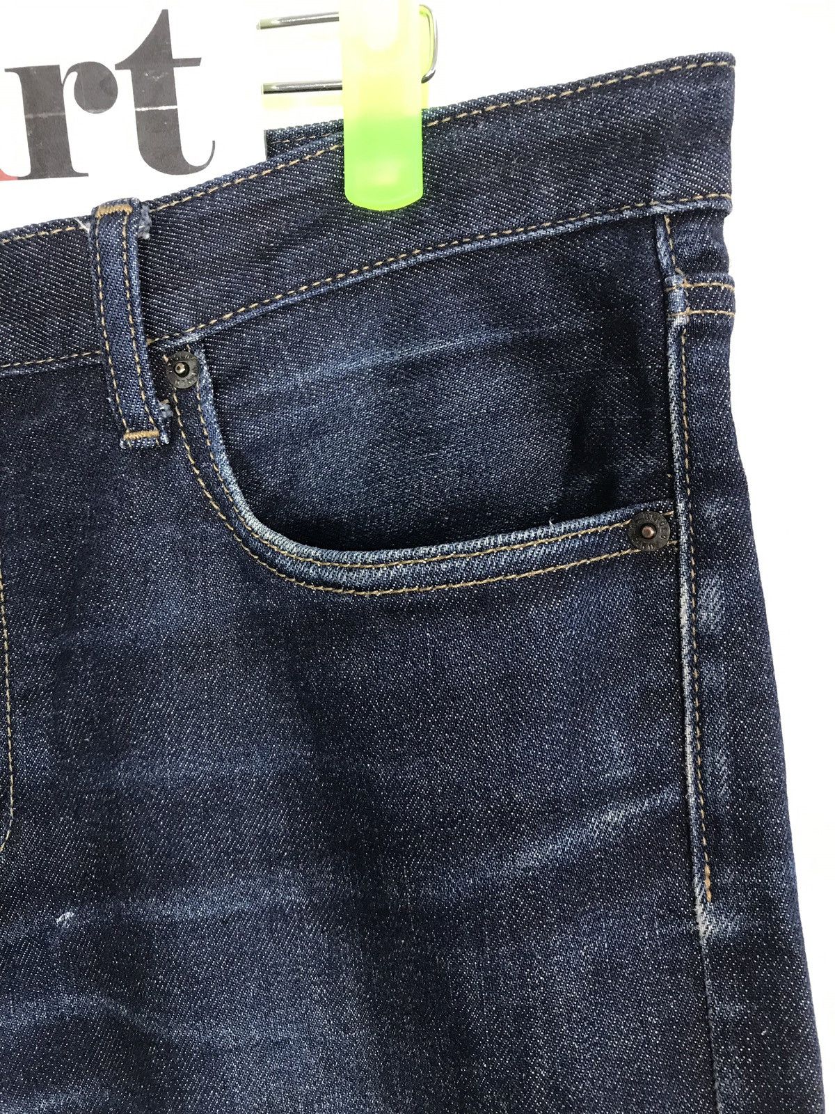 Japanese Brand × Uniqlo Vintage Uniqlo Slim Fit Selvedge Denim Jeans Style Size US 34 / EU 50 - 4 Thumbnail