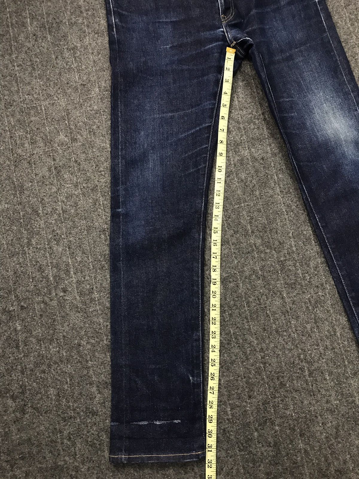 Japanese Brand × Uniqlo Vintage Uniqlo Slim Fit Selvedge Denim Jeans Style Size US 34 / EU 50 - 19 Thumbnail