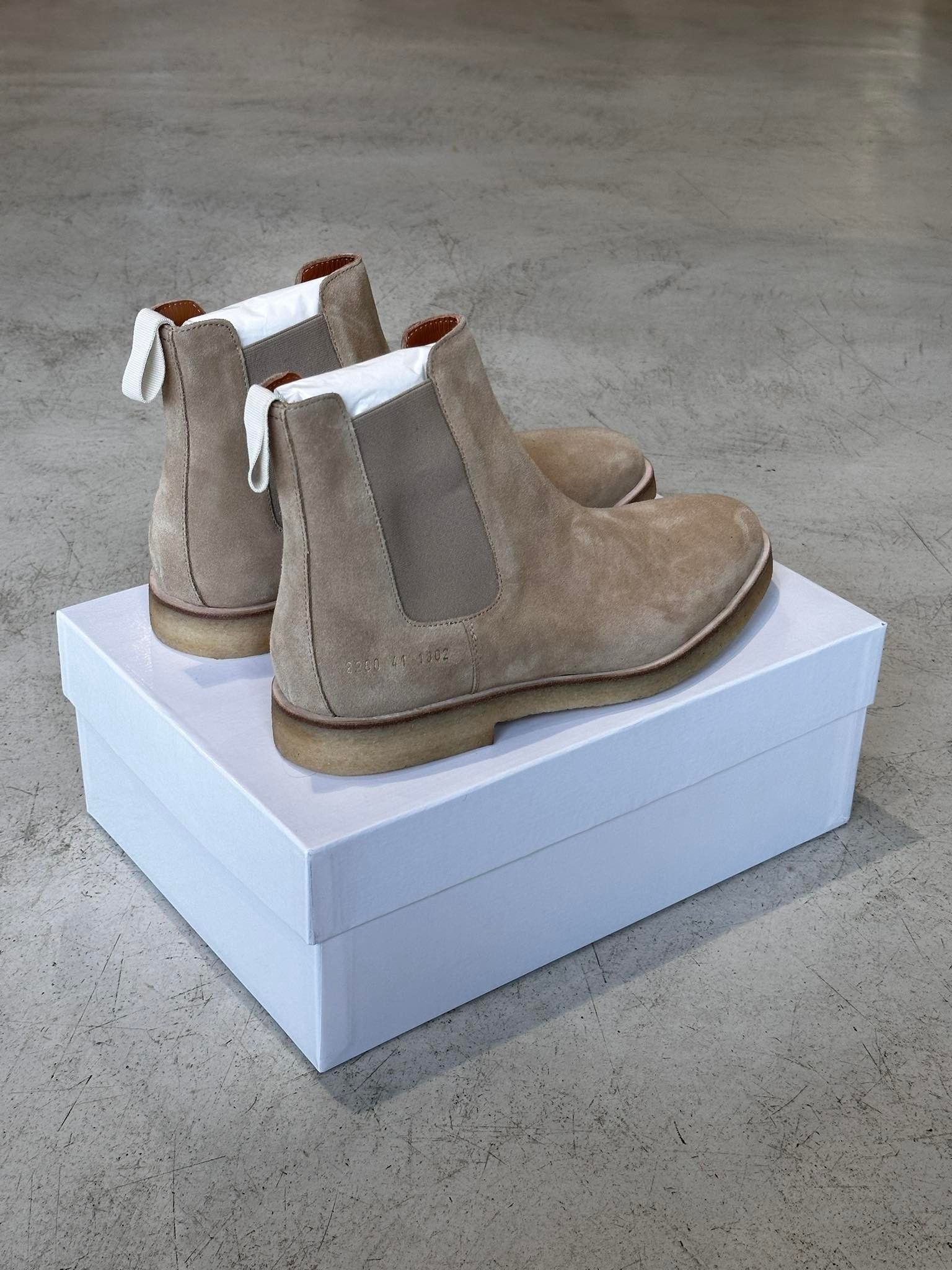 Common Projects COMMON PROJECTS Chlesa Boot Suede Tan 2260 1302 Size US 8 / EU 41 - 7 Thumbnail