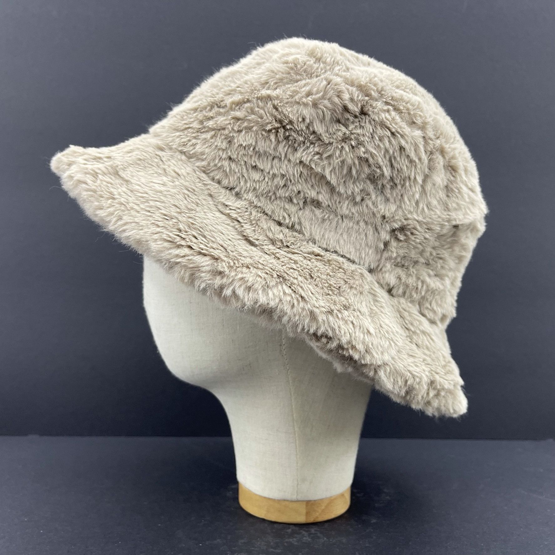 Japanese Brand Wego Fur Nice Design Bucket Hats-BH3180 Size ONE SIZE - 1 Thumbnail