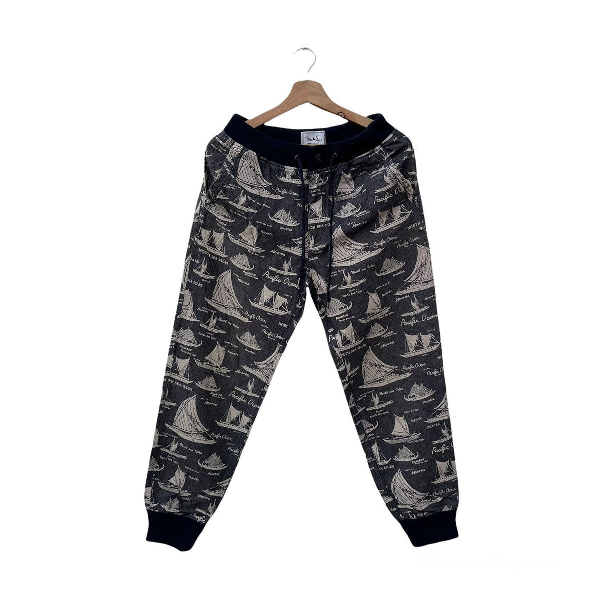 Japanese Brand RARE FREAK STORE FULL PRINT INSPIRED BY HYSTERIC GLAMOUR Size US 30 / EU 46 - 1 Thumbnail