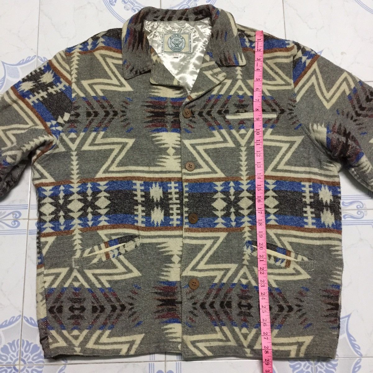 Japanese Brand Rare Vtg Avanez Paris Navajo Overprint Design Jacket Button Size US L / EU 52-54 / 3 - 9 Thumbnail