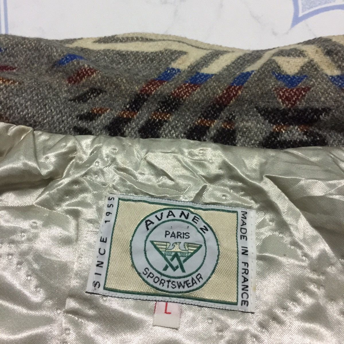 Japanese Brand Rare Vtg Avanez Paris Navajo Overprint Design Jacket Button Size US L / EU 52-54 / 3 - 6 Thumbnail