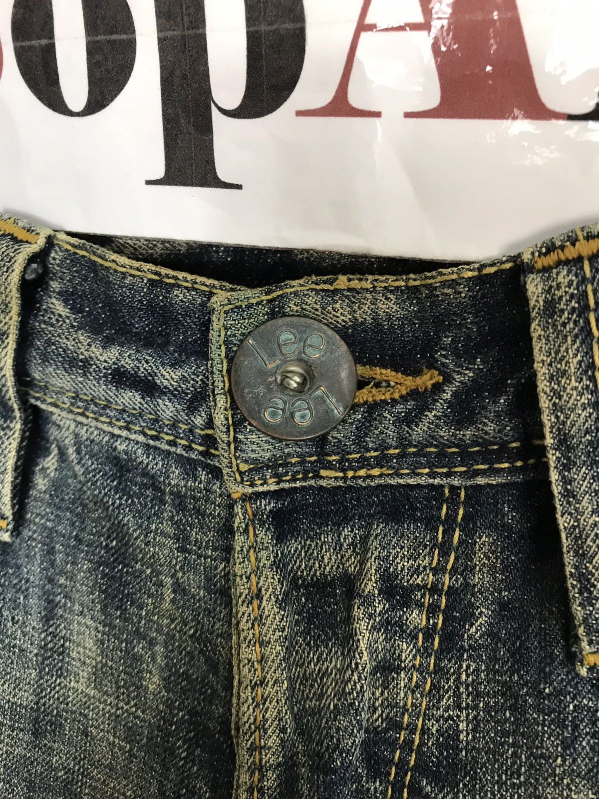Japanese Brand × Lee Vintage Lee Distressed Denim Half Selvedge Jeans Design Size US 32 / EU 48 - 4 Thumbnail