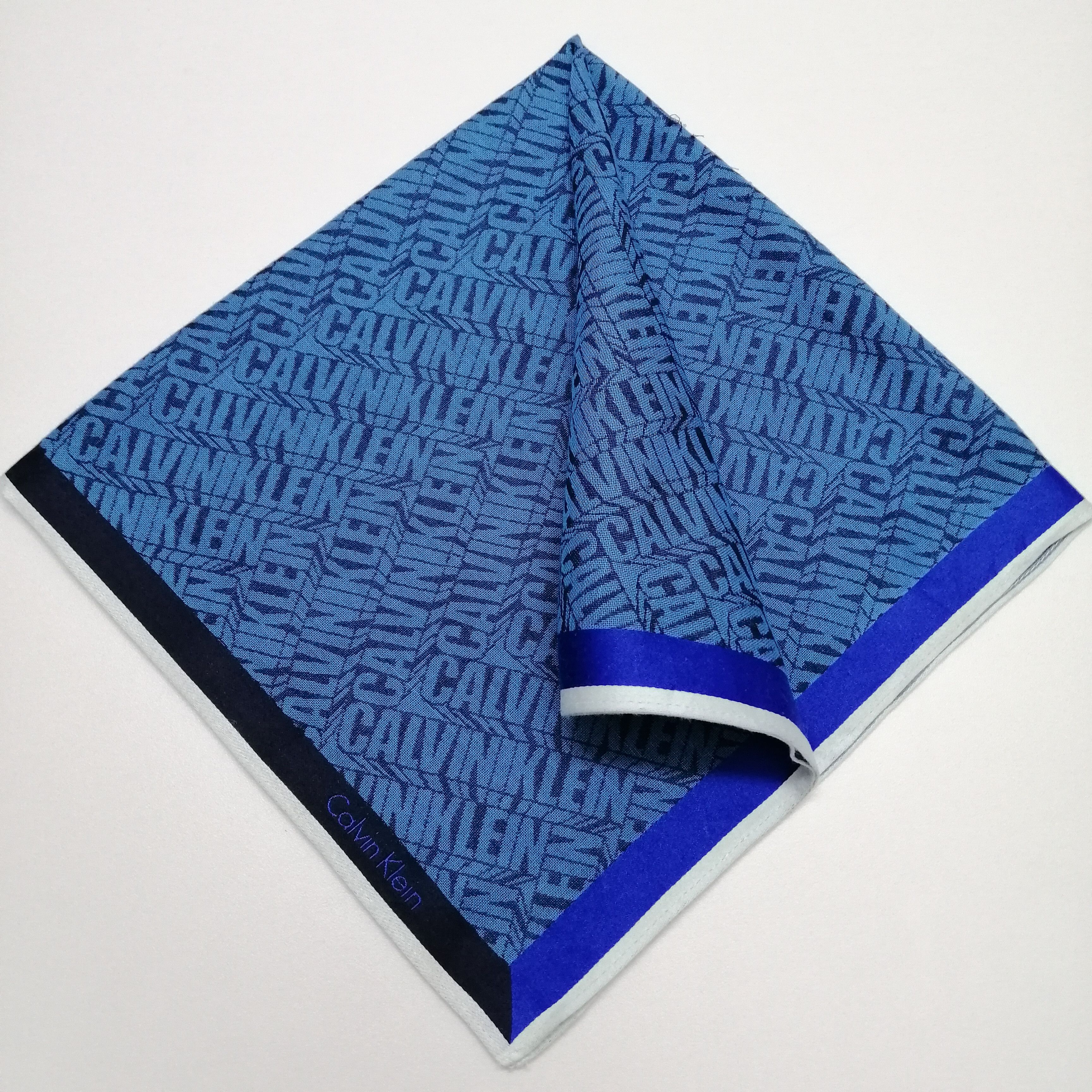 Calvin Klein Calvin Klein Handkerchief/Neckerchief/Bandana-KD2286 Size ONE SIZE - 1 Thumbnail