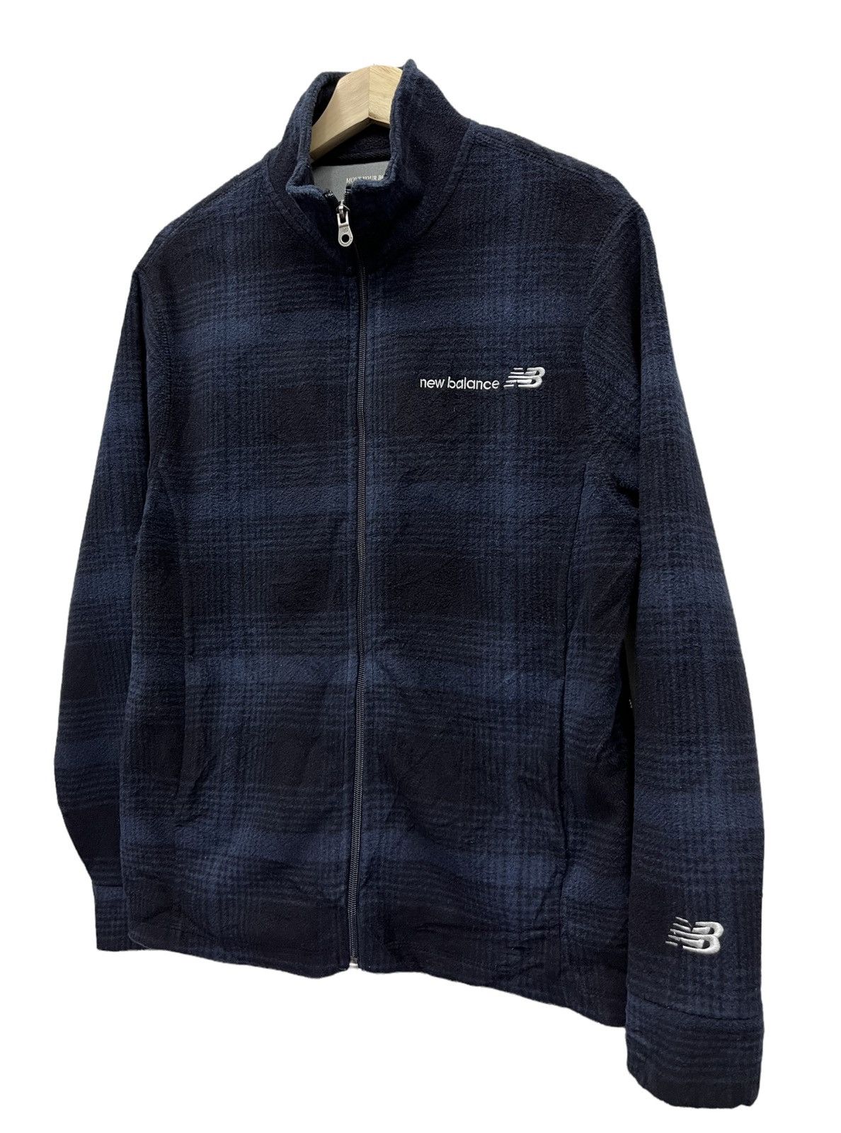 New Balance Vintage 90’s NEW BALANCE Tartan Plaid Fleece Jacket Size US S / EU 44-46 / 1 - 1 Thumbnail