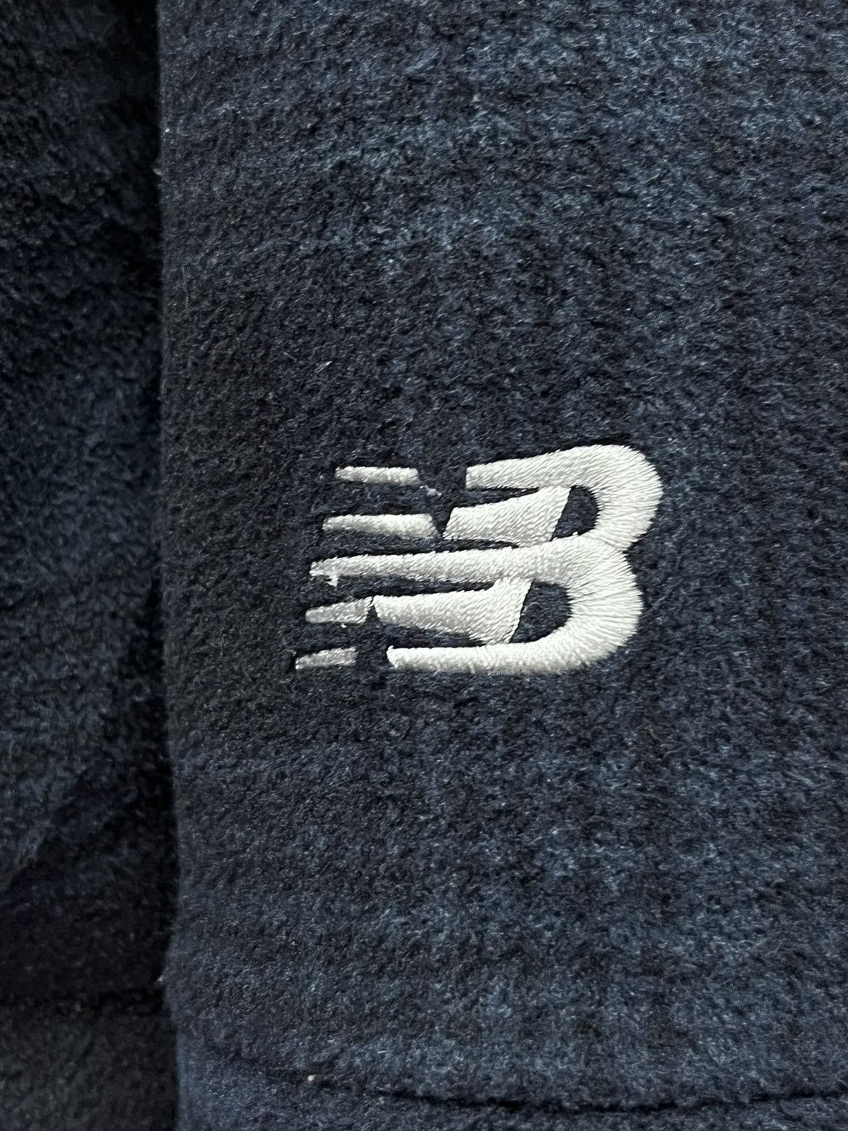 New Balance Vintage 90’s NEW BALANCE Tartan Plaid Fleece Jacket Size US S / EU 44-46 / 1 - 7 Thumbnail
