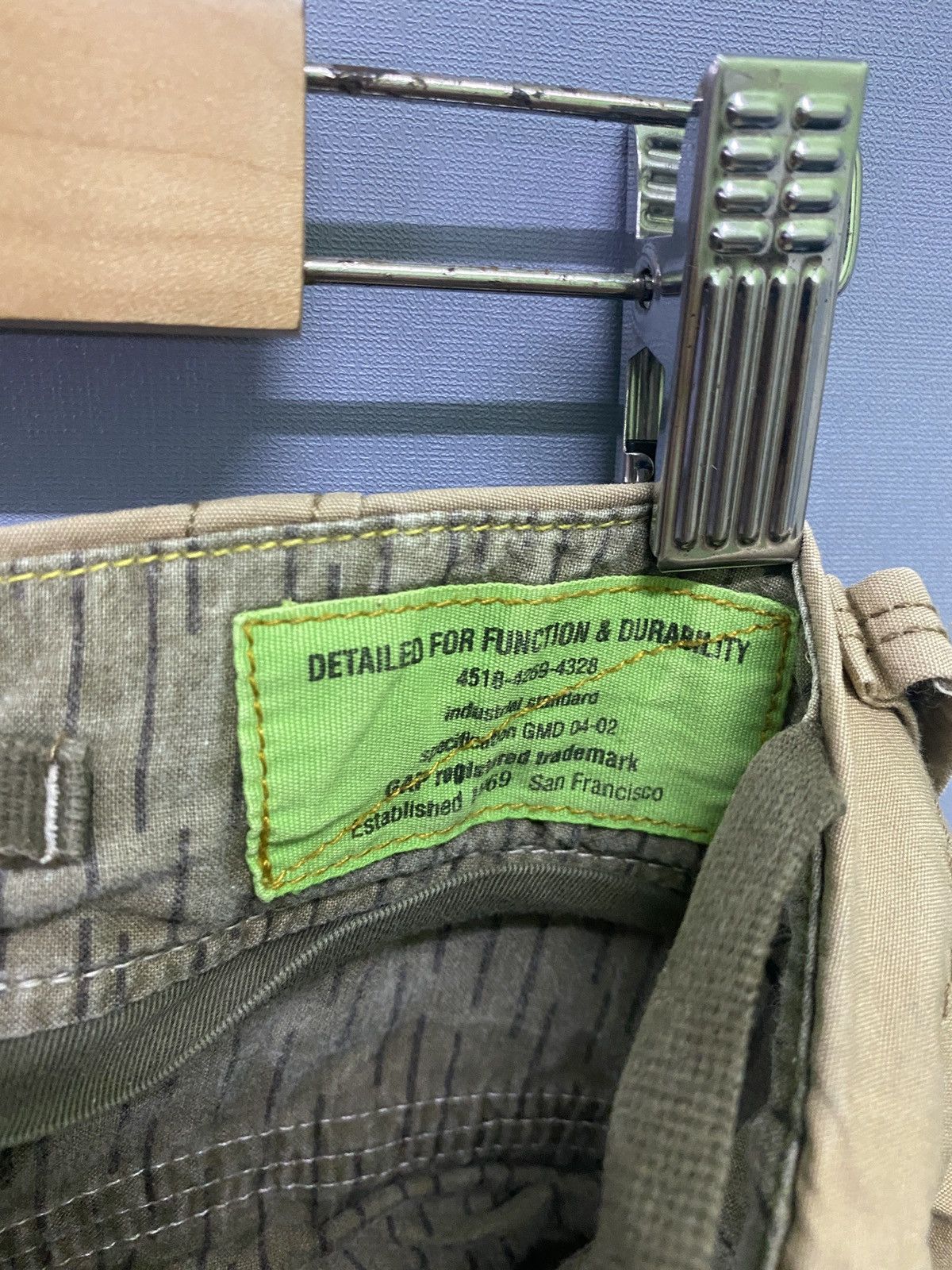Gap × Vintage Vintage GAP Cargo Multi Pocket Tactical Parachute Pants Size US 33 - 18 Thumbnail
