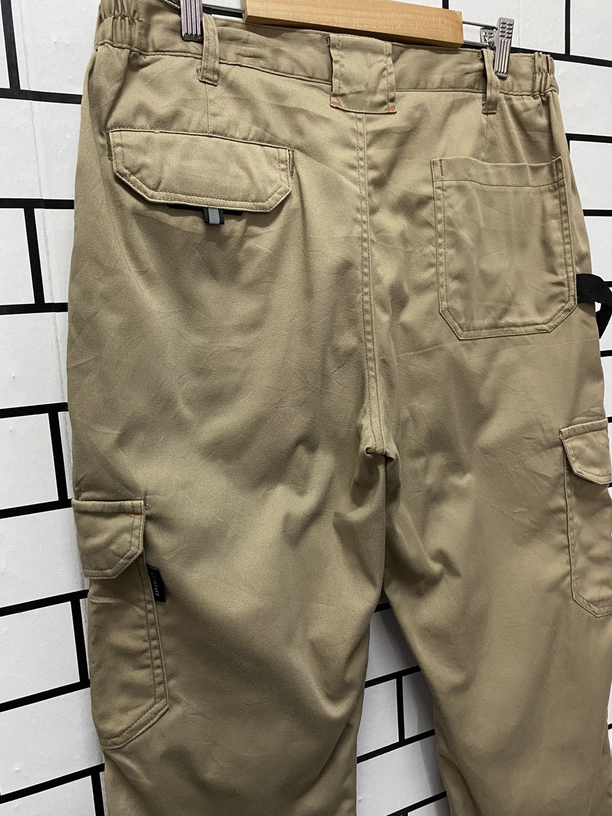 Japanese Brand Vintage Azito Japan Cargo Multi Pocket Casual Workwear Size US 34 / EU 50 - 11 Thumbnail