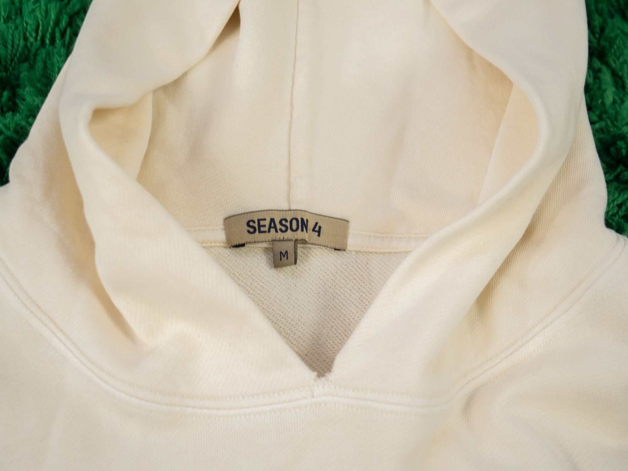 Yeezy YEEZY SEASON 4 Boxy Fit Cotton HOODIE Beige (L) Size US M / EU 48-50 / 2 - 5 Thumbnail