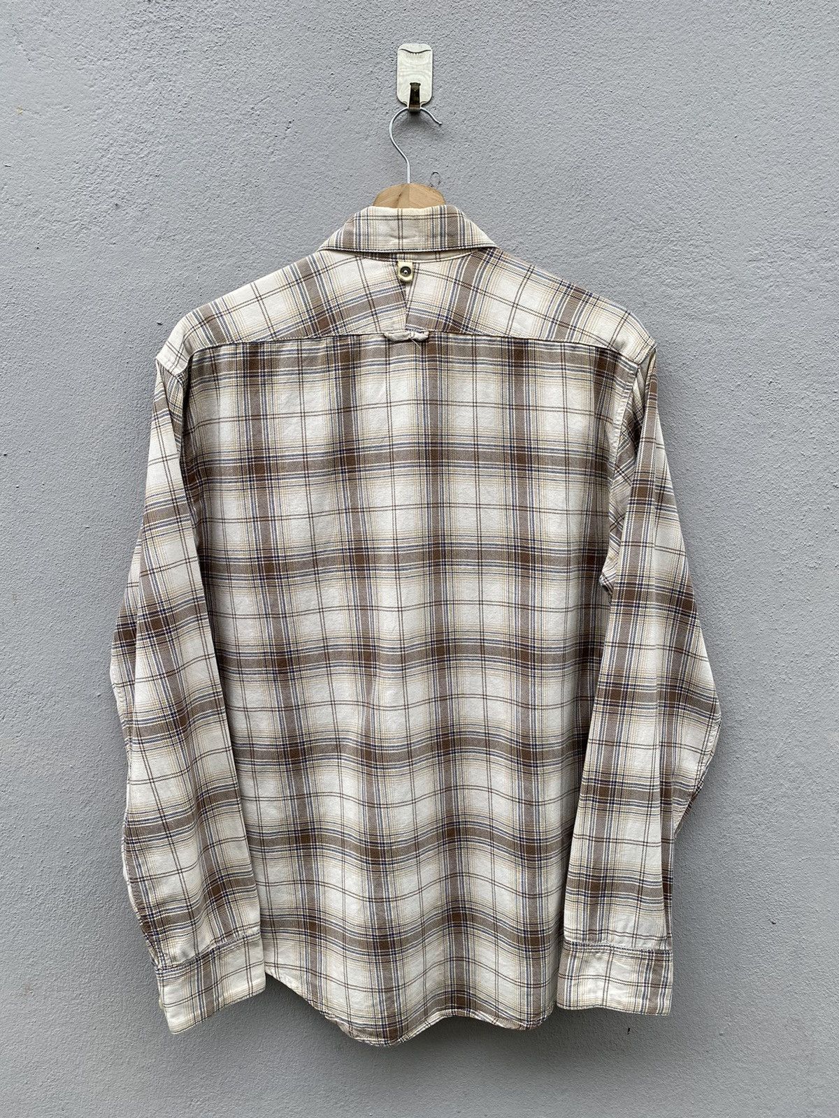 Visvim Visvim Shadow Plaid Checkered with Circle Zip Pocket Brown Size US M / EU 48-50 / 2 - 14 Thumbnail