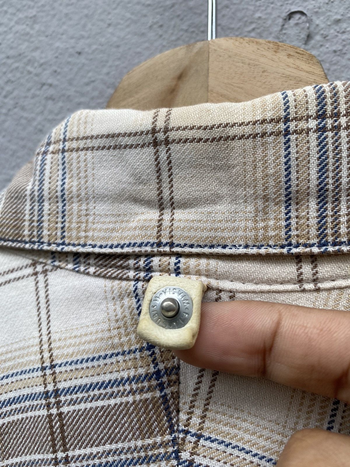 Visvim Visvim Shadow Plaid Checkered with Circle Zip Pocket Brown Size US M / EU 48-50 / 2 - 16 Thumbnail